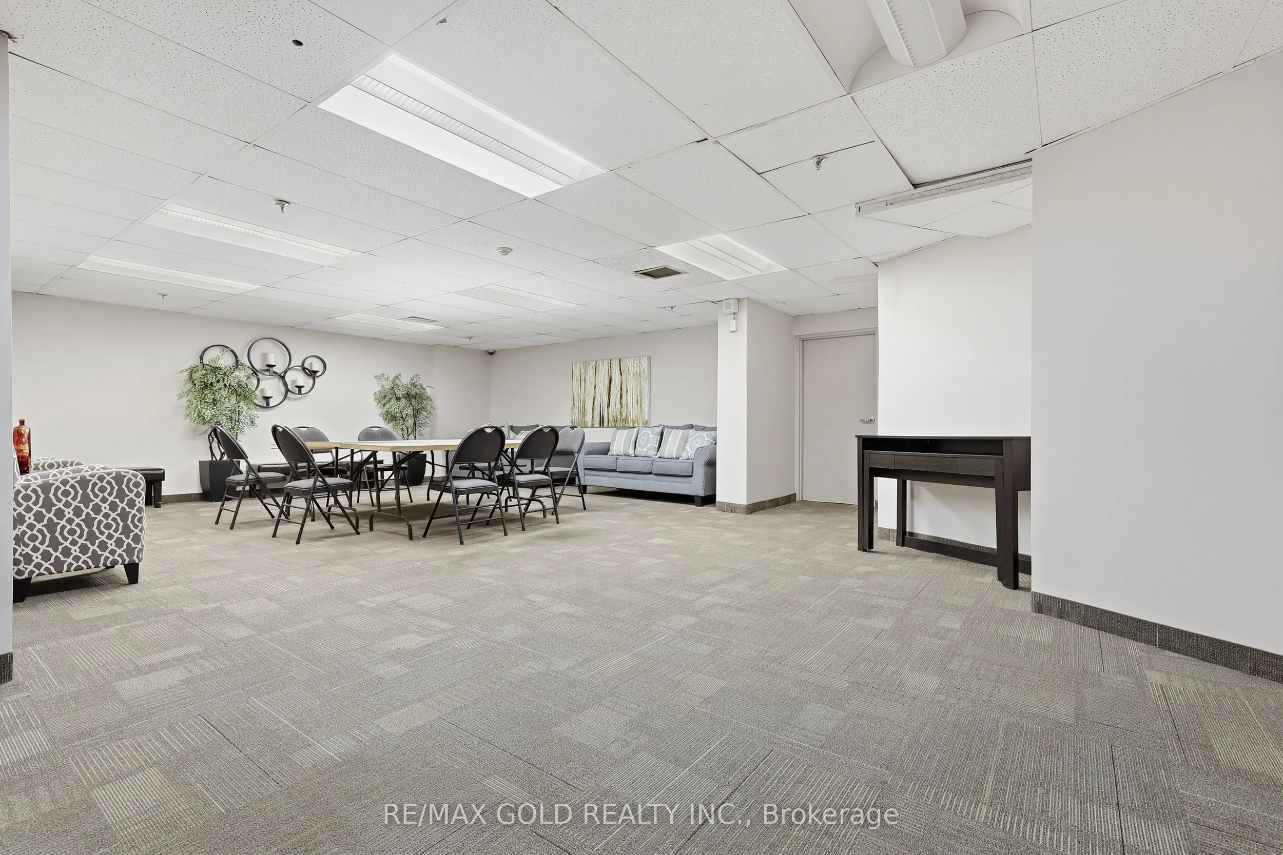 335 Mill Road #401