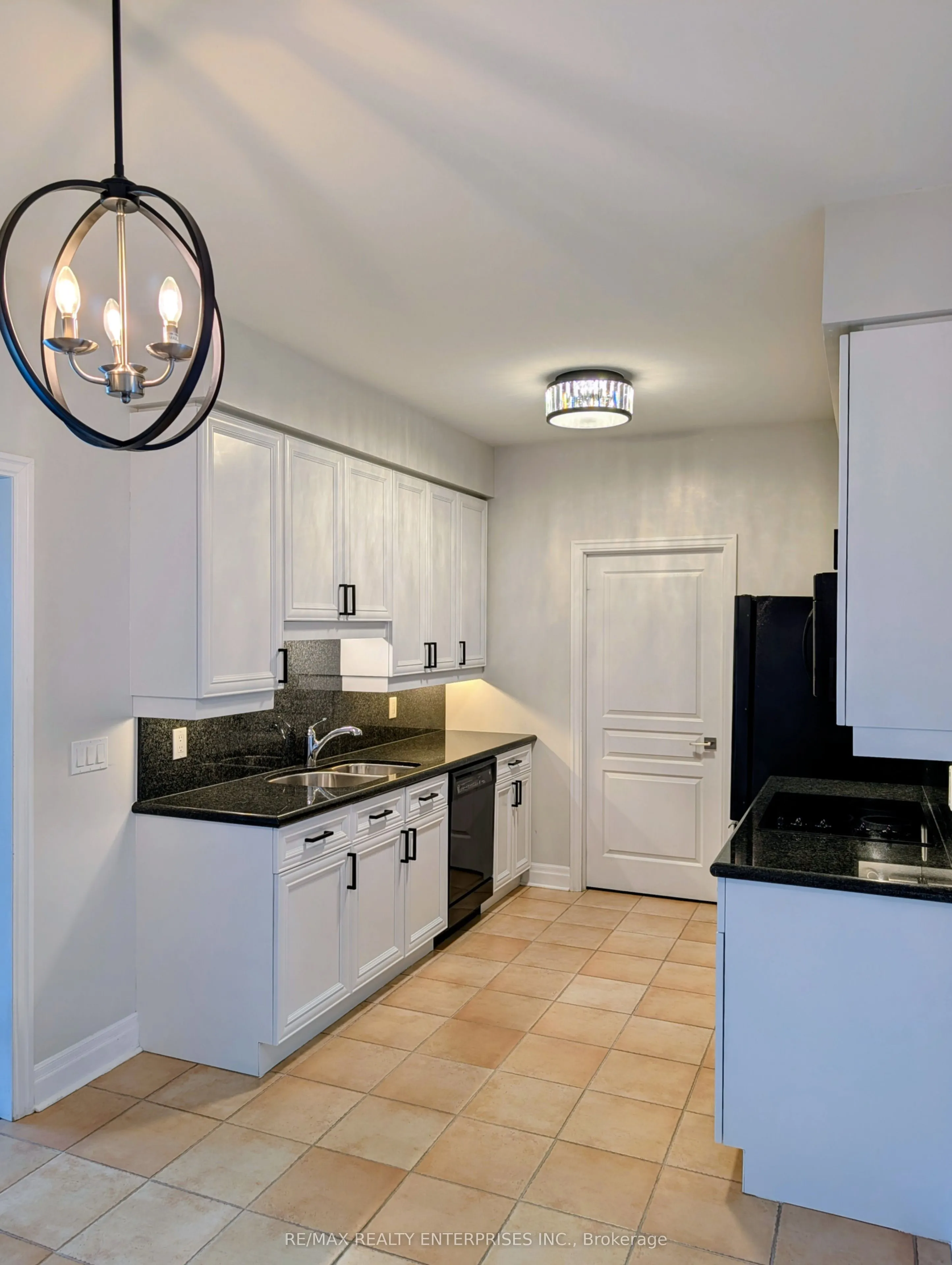 65 Port Street E #503