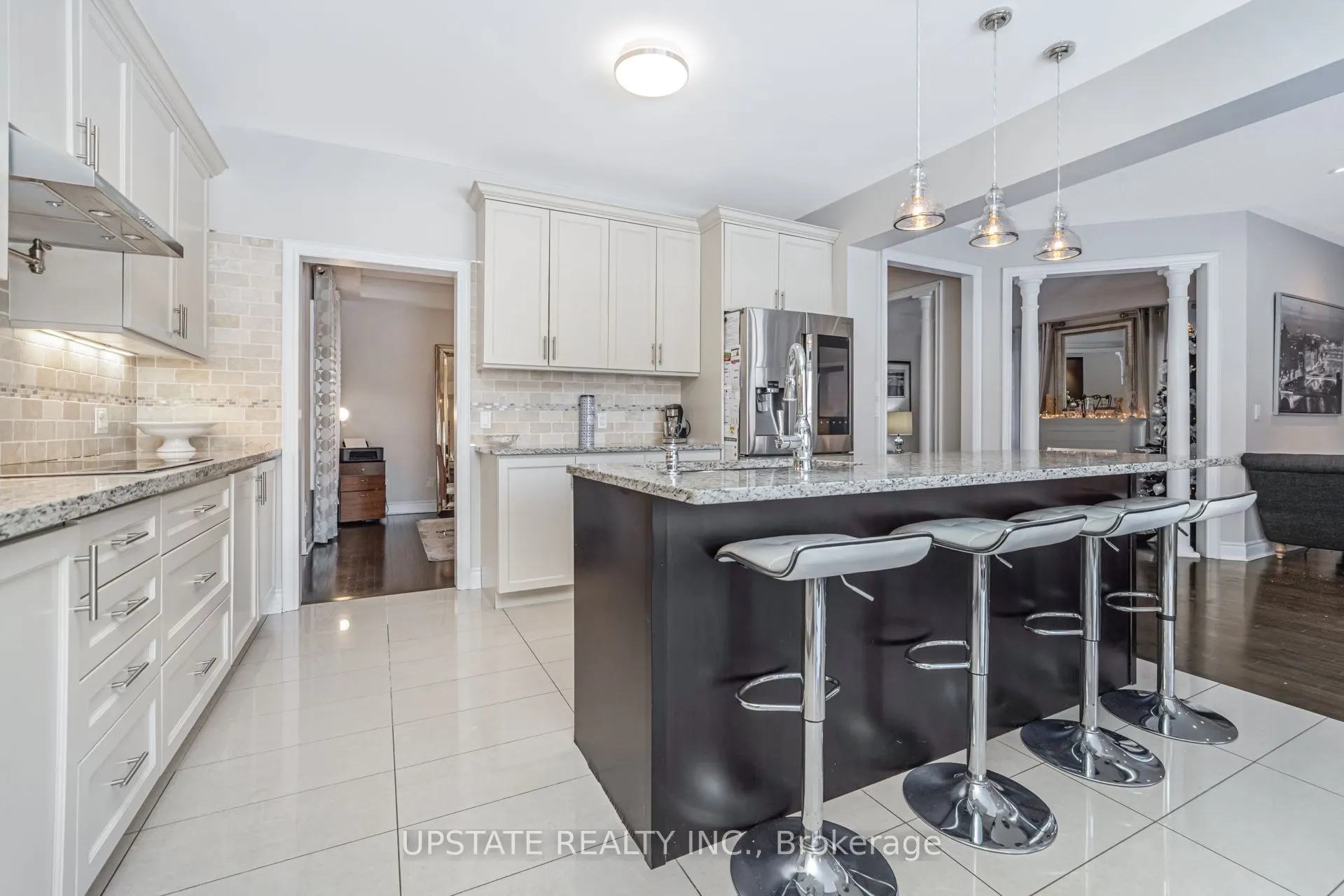 5 Dillon Drive