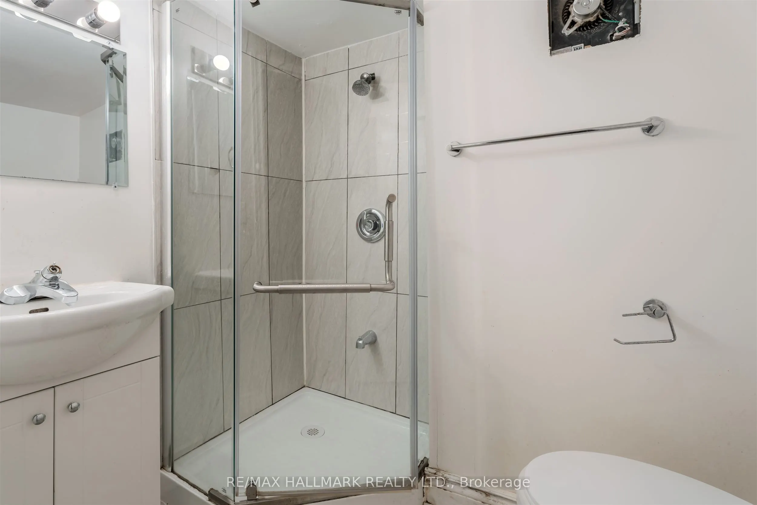 241 Featherstone Road