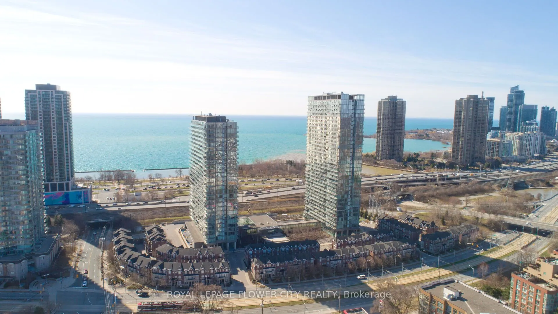 105 The Queensway Avenue #415