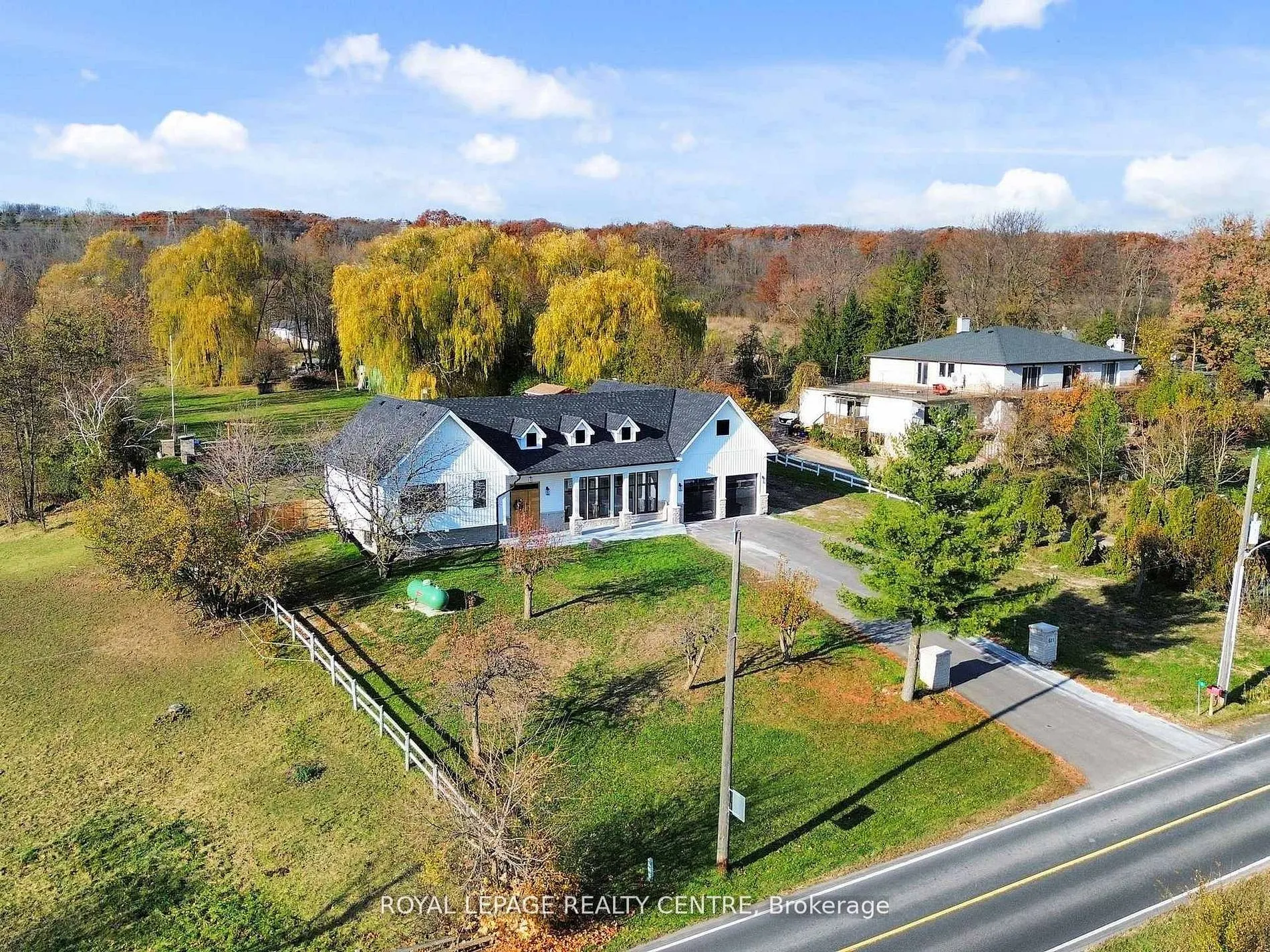 521 Old York Road