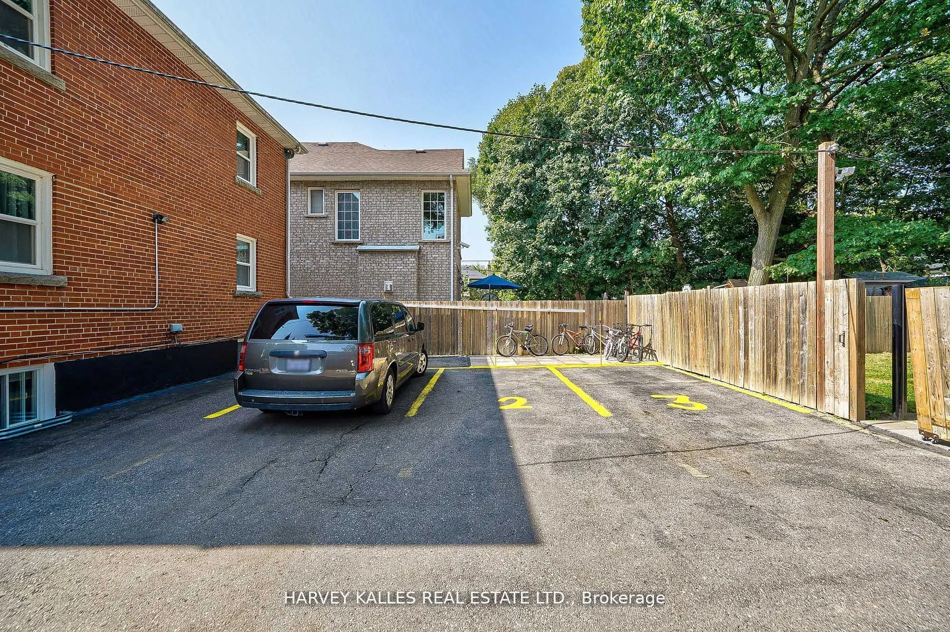 40 Dominion Road