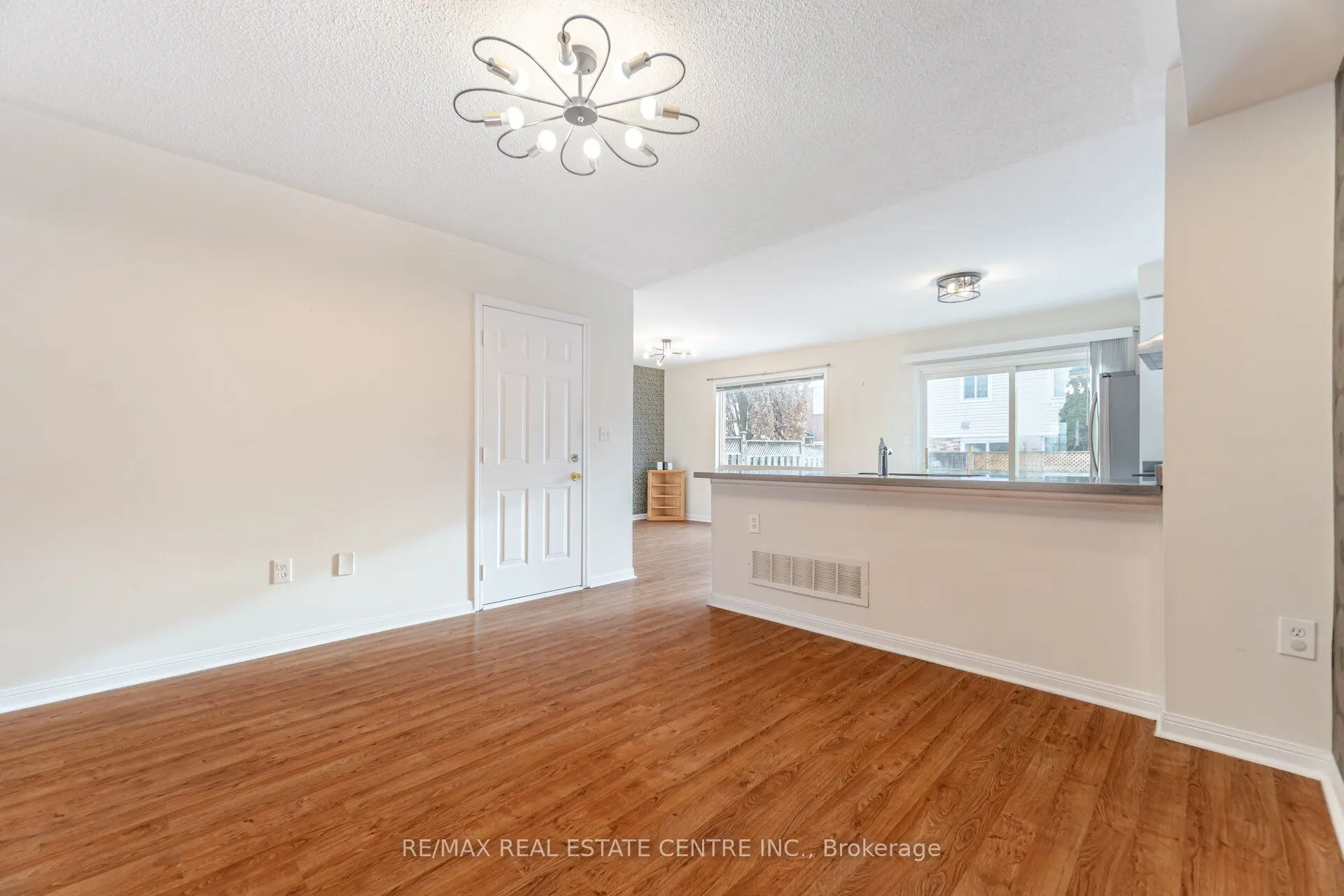 454 Collis Court