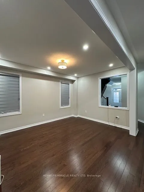 63 Royal Fern Crescent