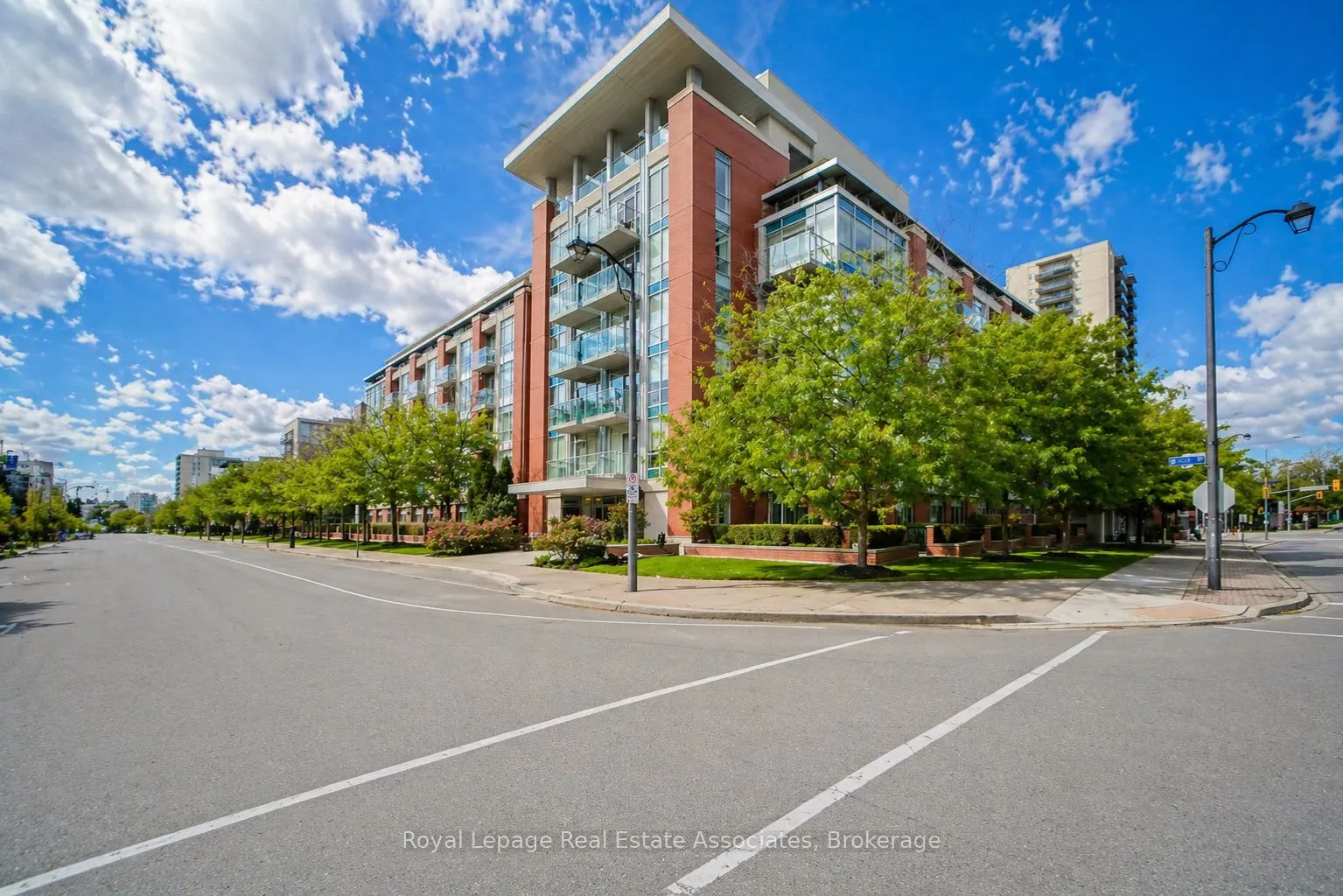 80 Port Street E #107