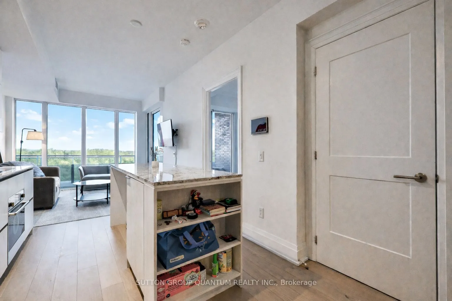 21 Park Street E #1009