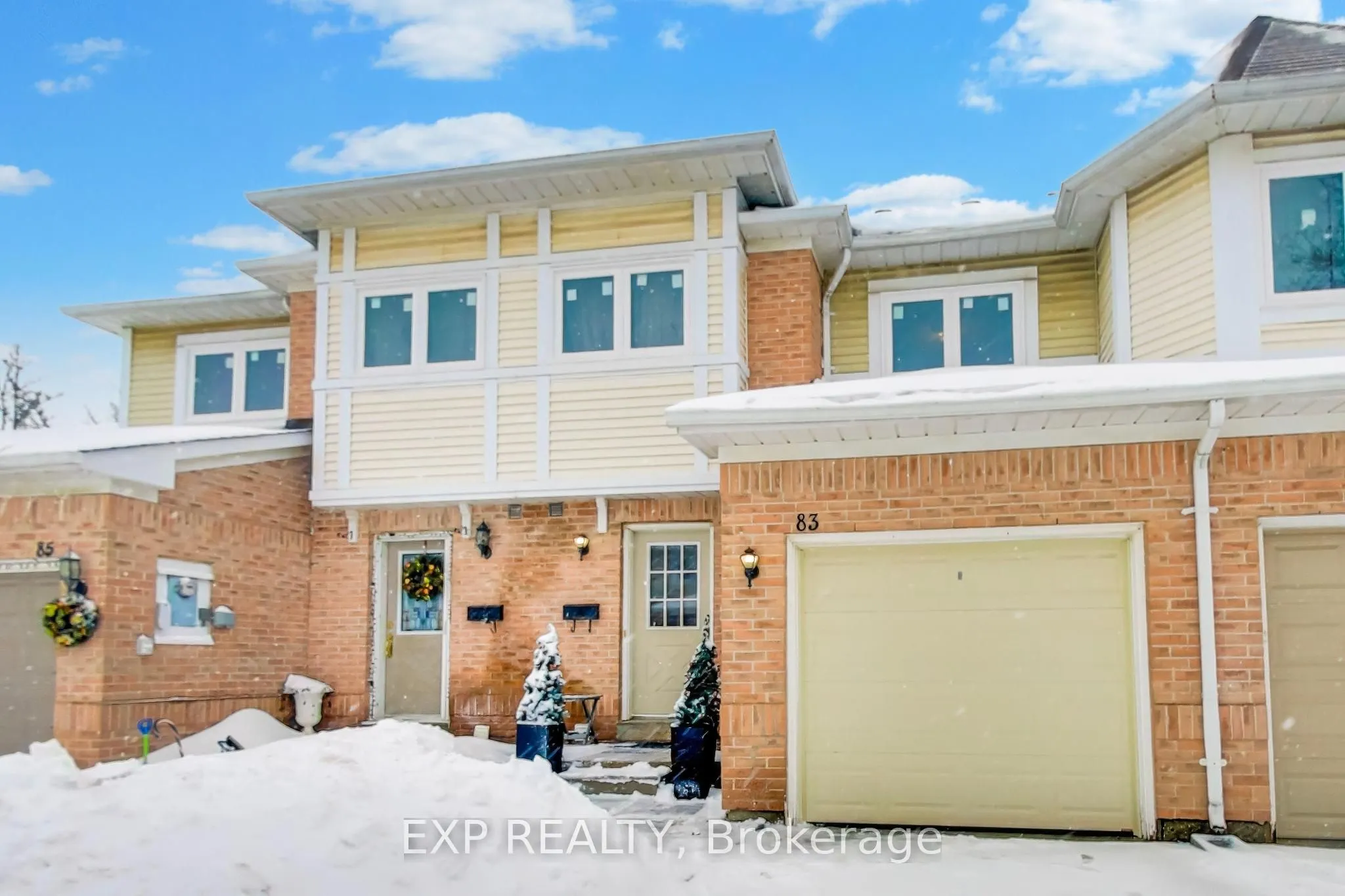 83 Wickstead Court #44