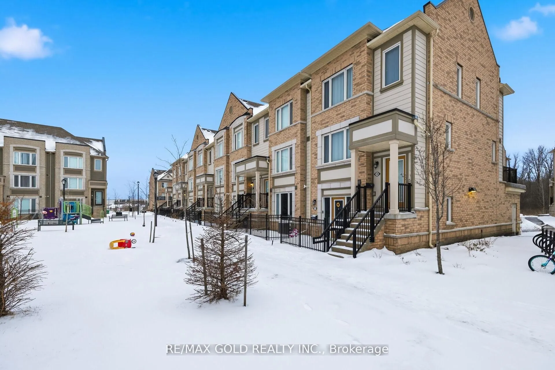 1 Beckenrose Court #144
