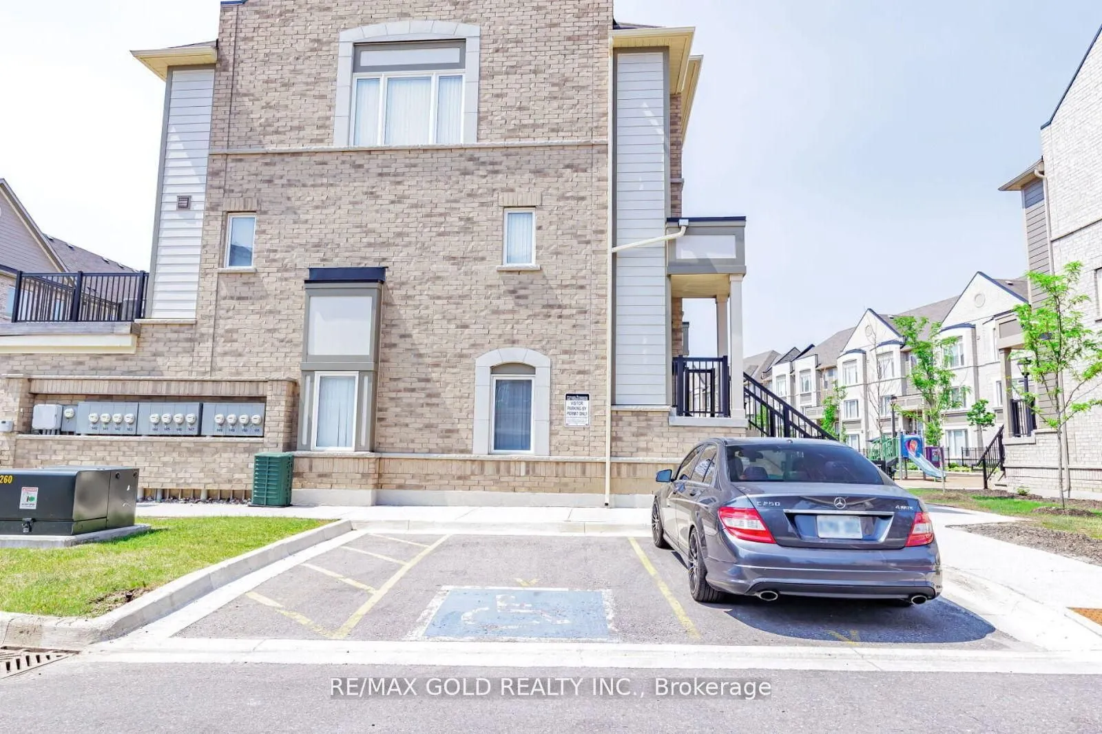 1 Beckenrose Court #144