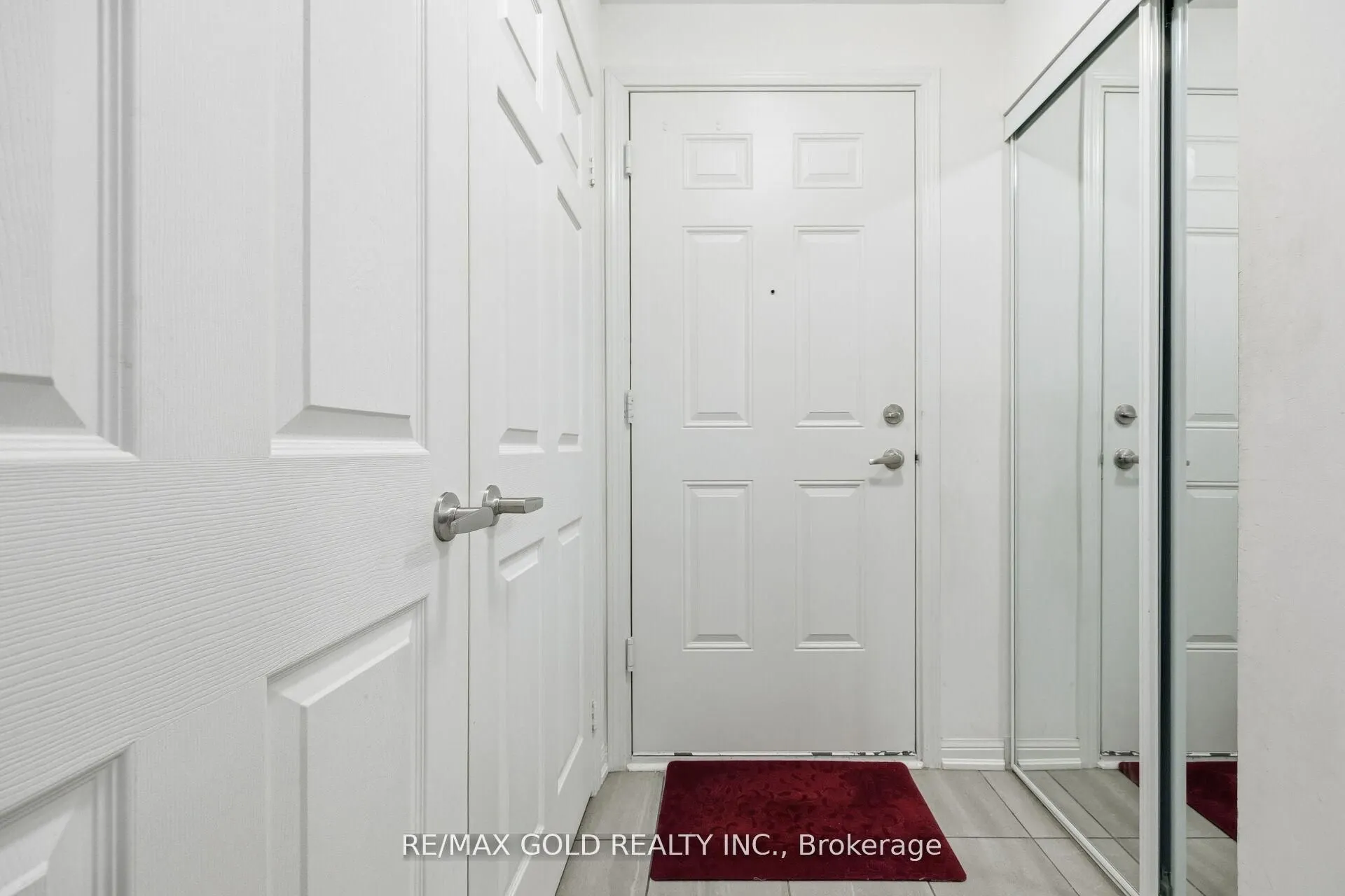 1 Beckenrose Court #144