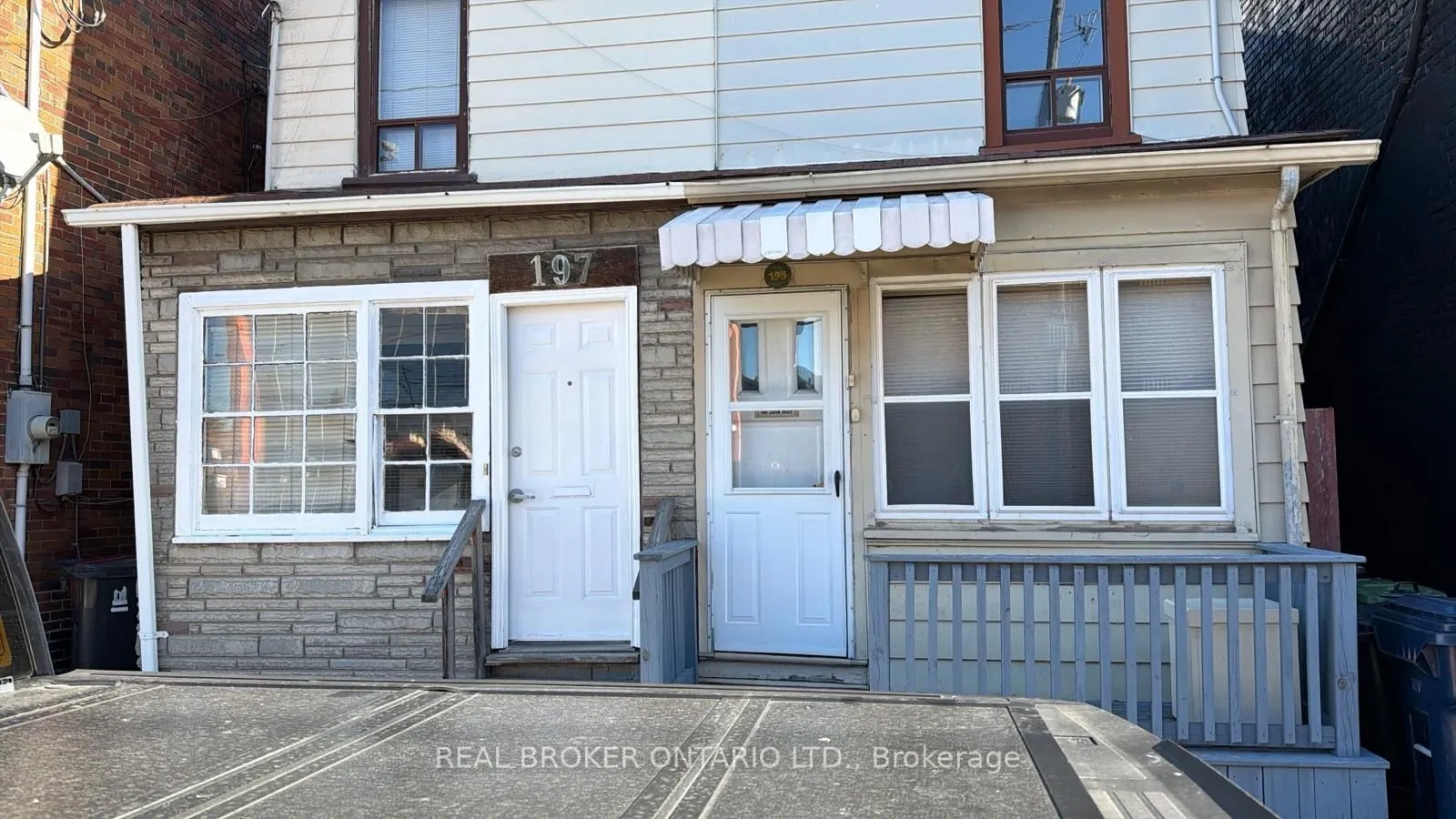195 Islington Avenue