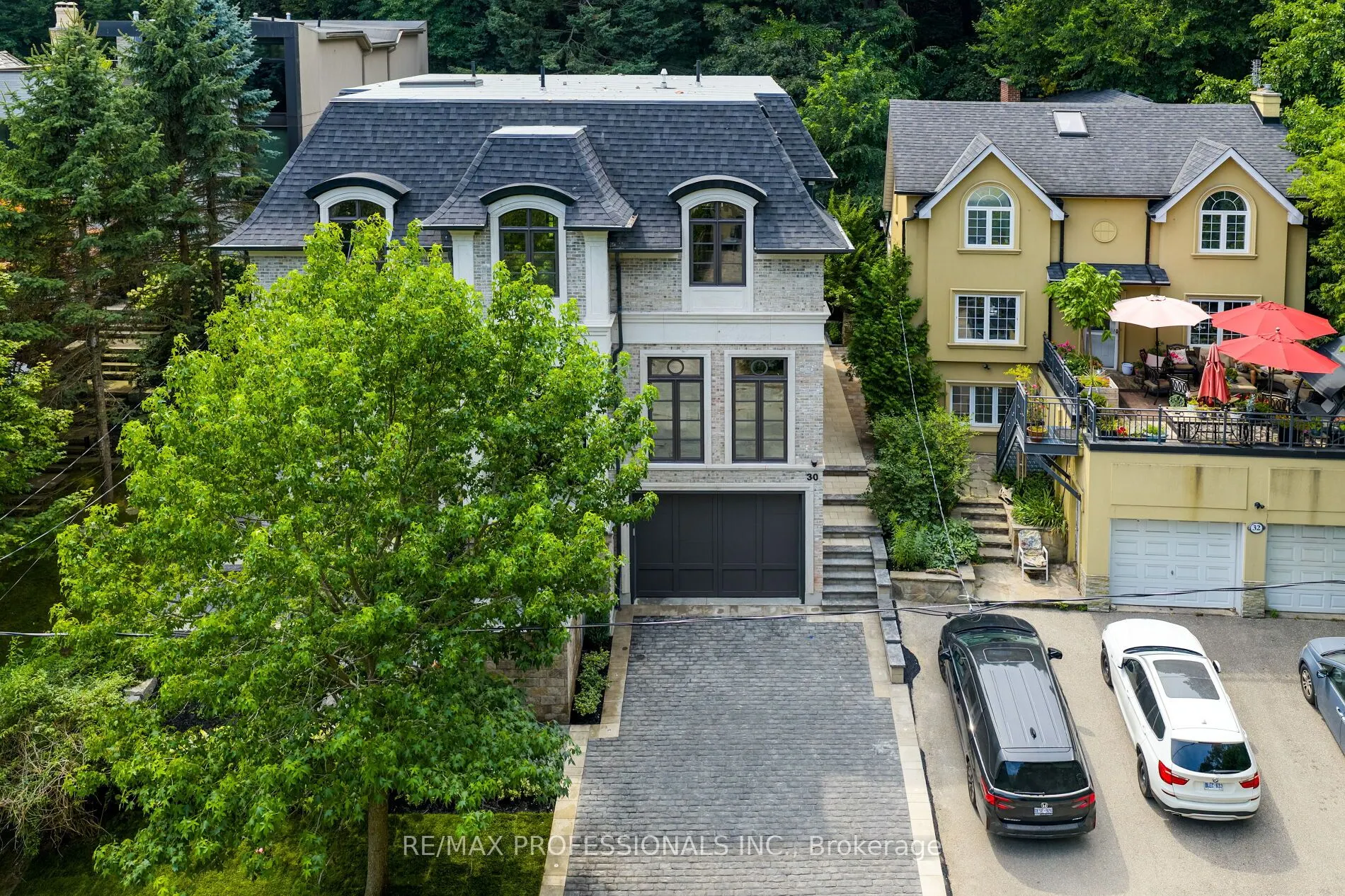 30 Dacre Crescent