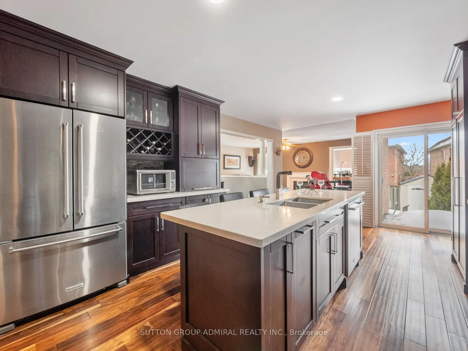 82 Belmont Boulevard