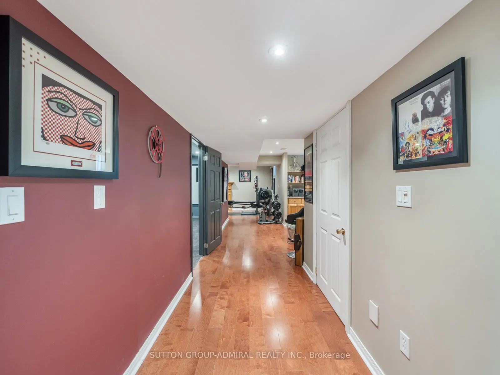 82 Belmont Boulevard
