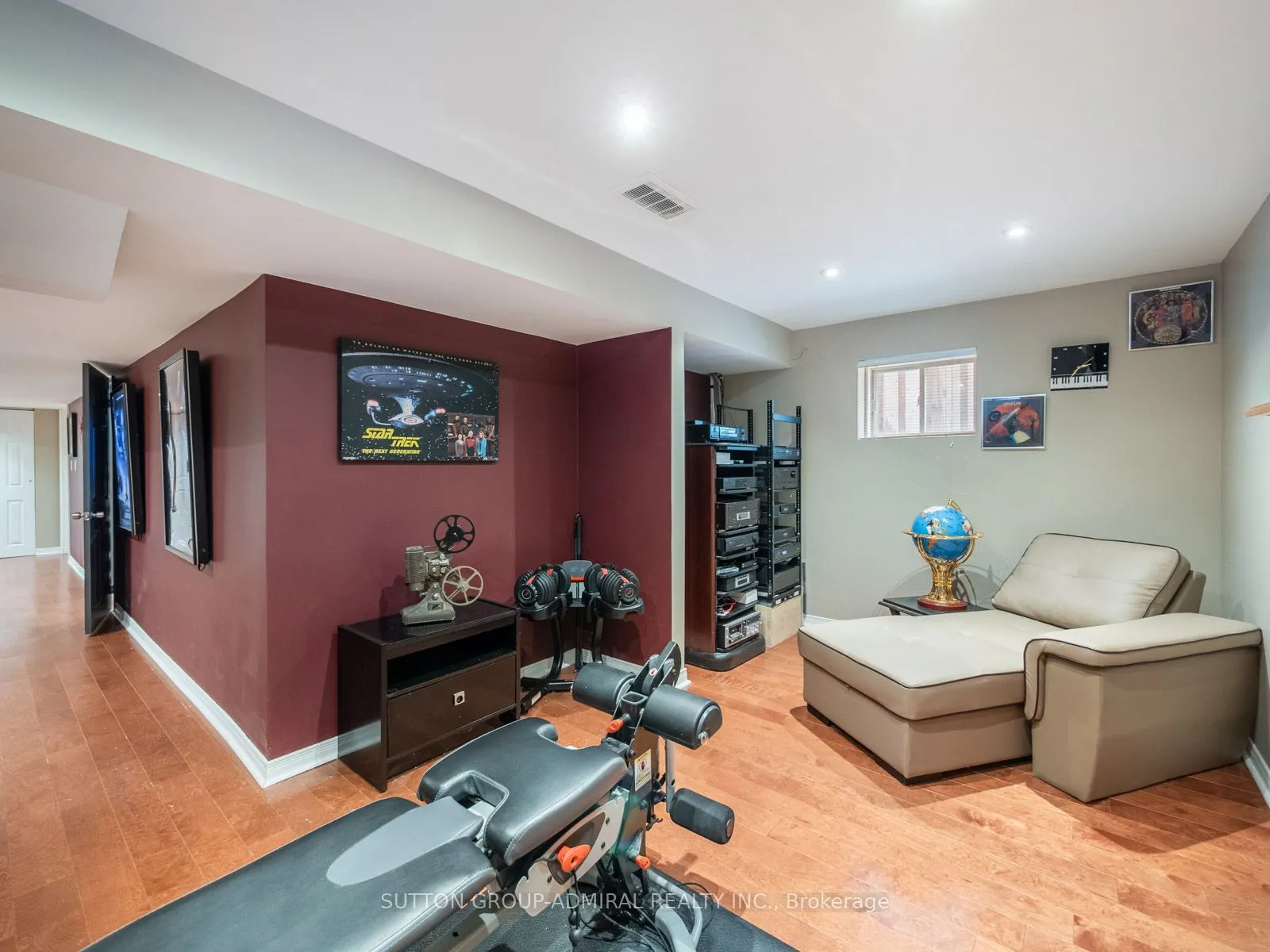82 Belmont Boulevard
