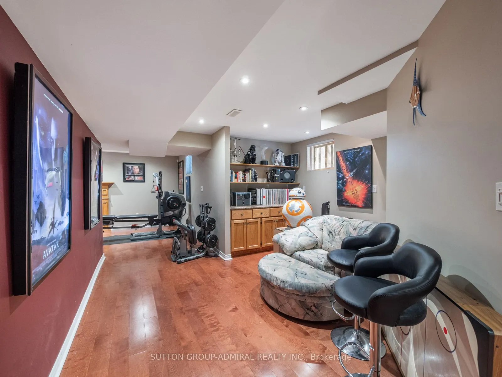 82 Belmont Boulevard