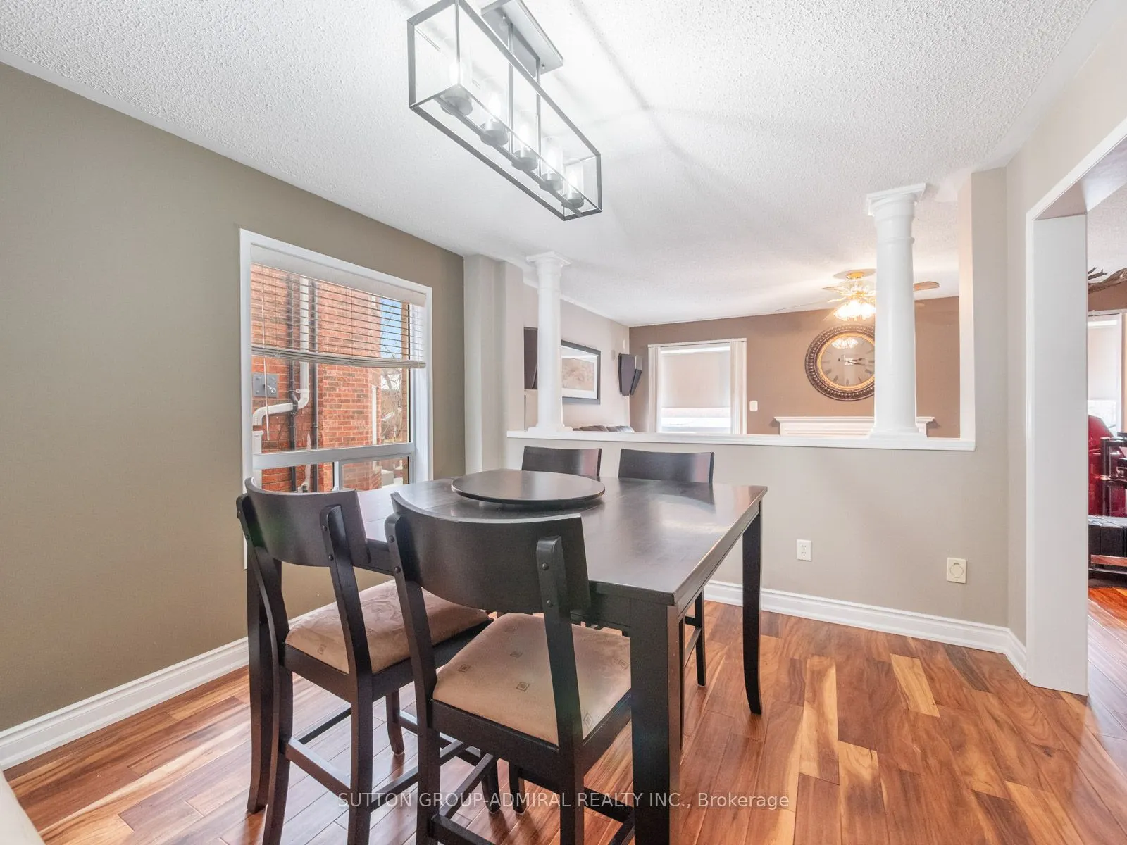 82 Belmont Boulevard