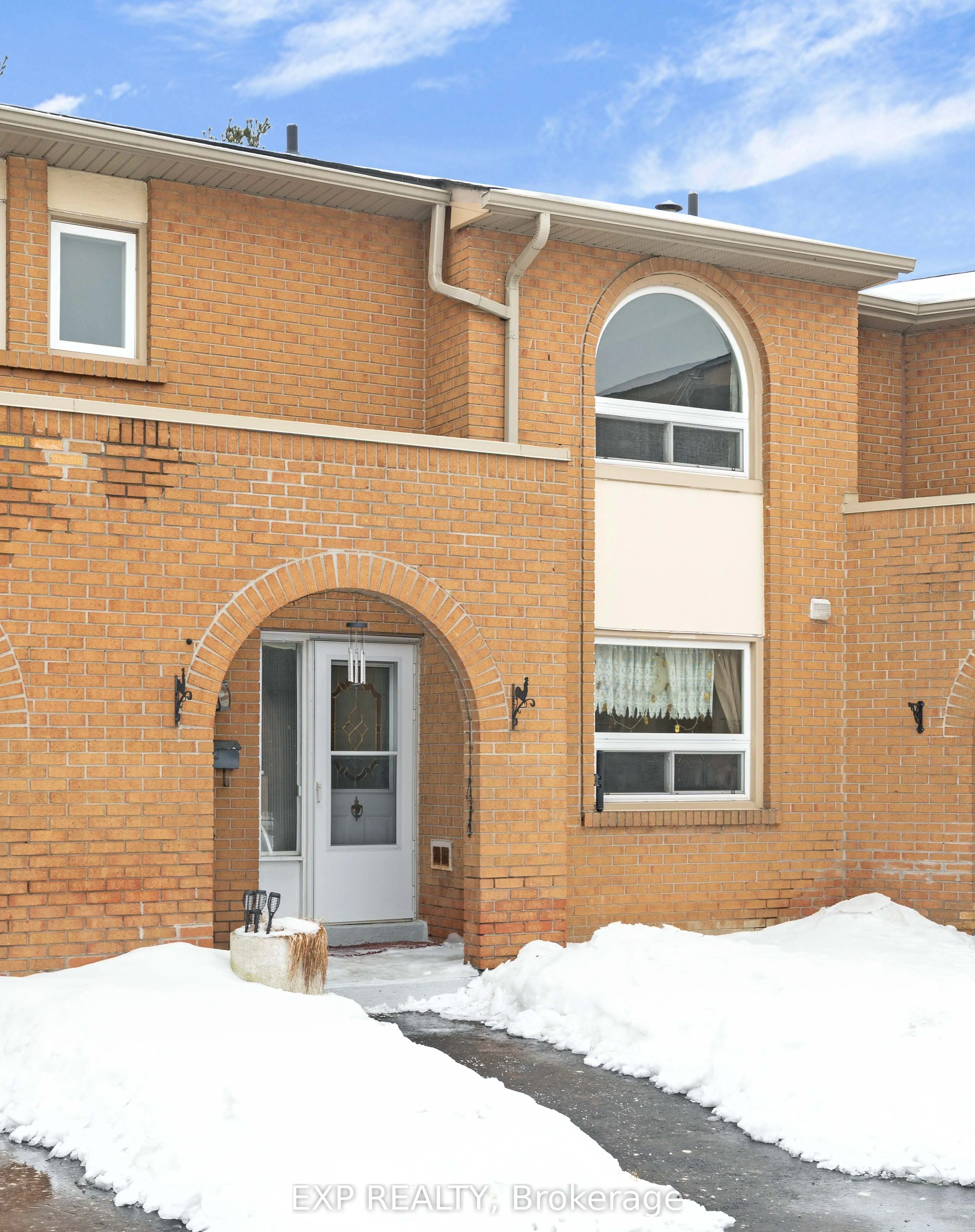 1180 Mississauga Valley Boulevard #4
