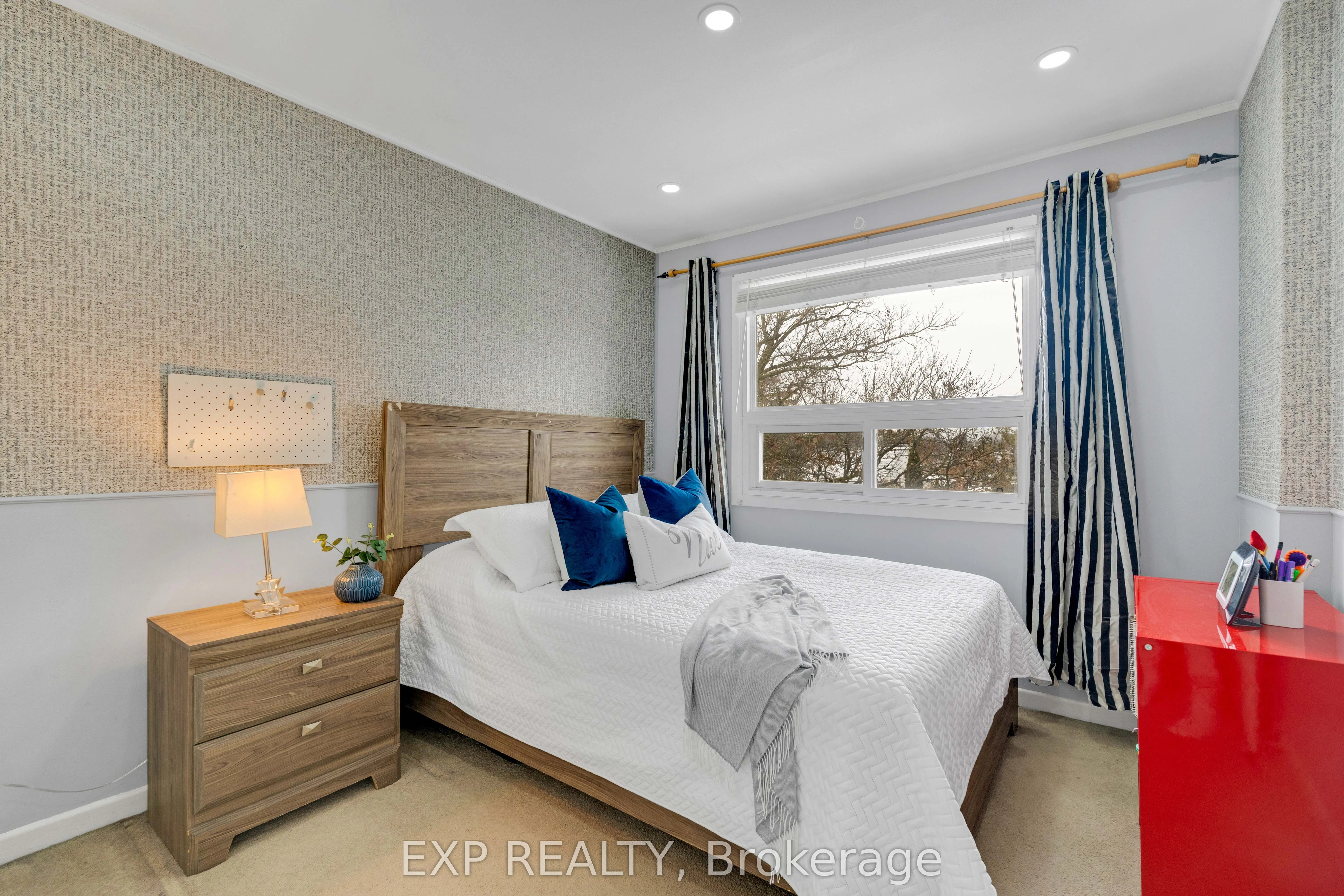 1180 Mississauga Valley Boulevard #4