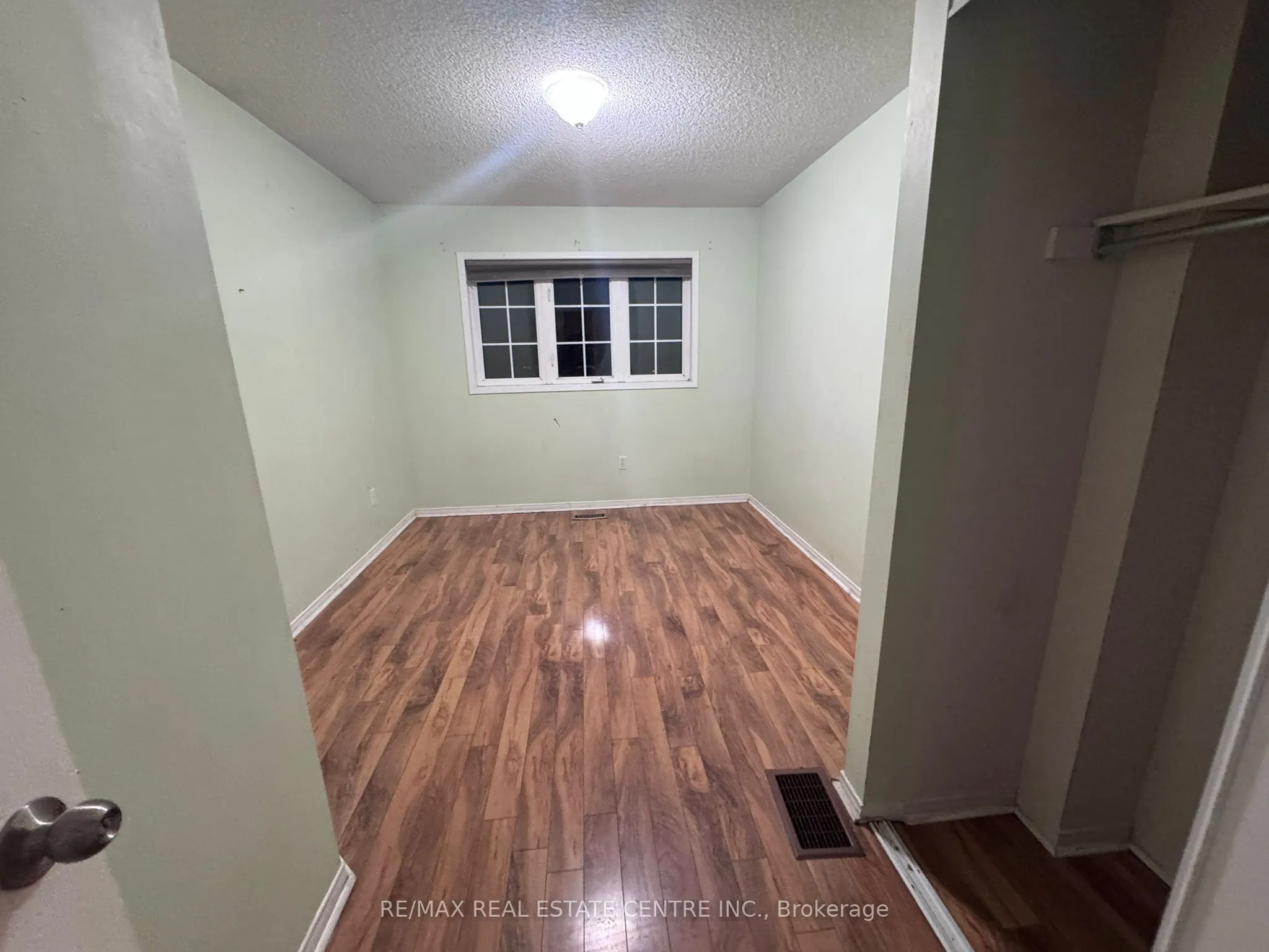23 Lonestar Crescent