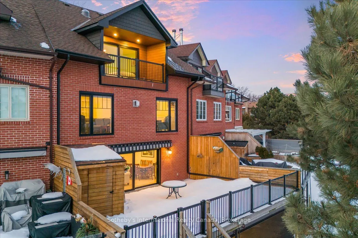 10 Southwind Terrace