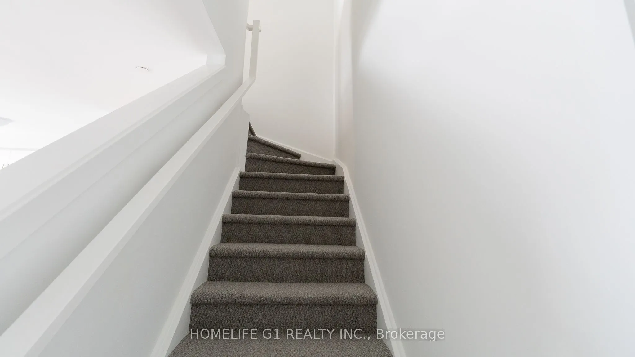 25 Romilly Avenue #16