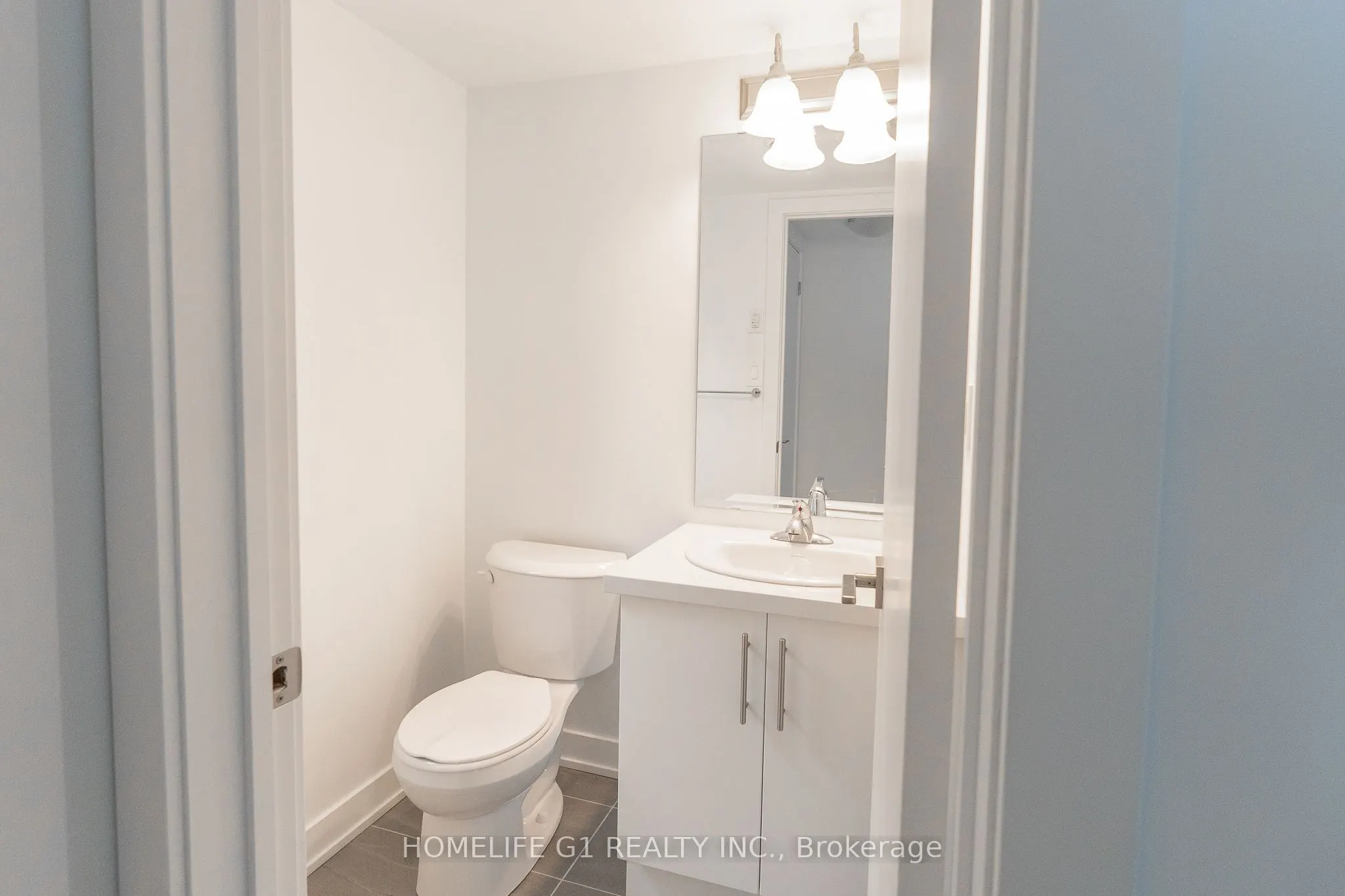 25 Romilly Avenue #16