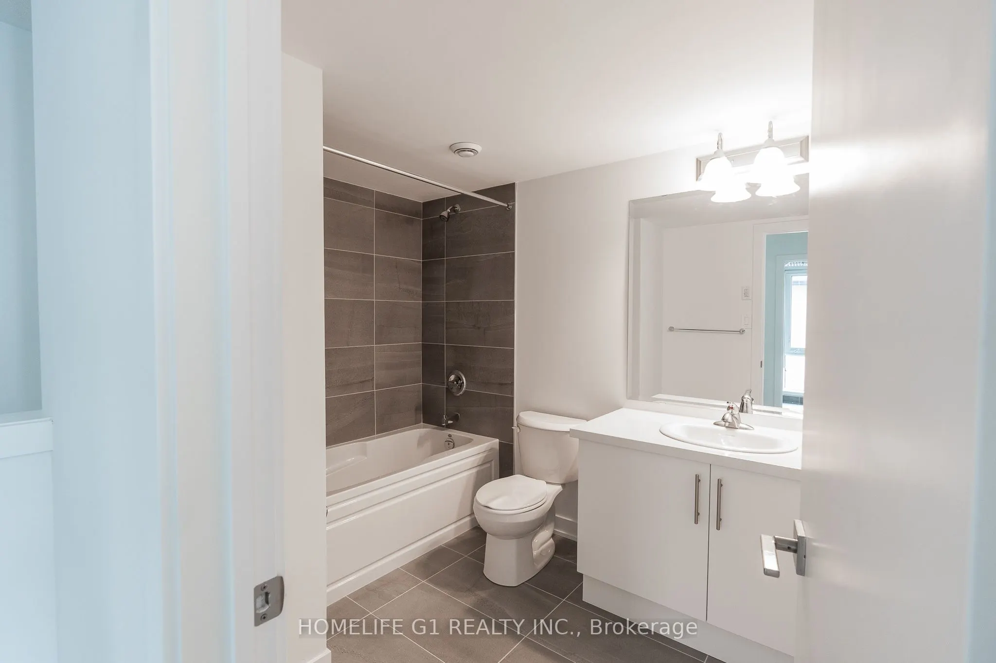 25 Romilly Avenue #16