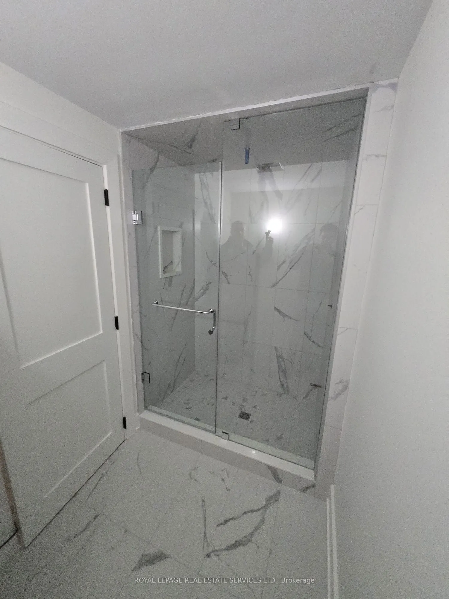 52 Peter Street #1