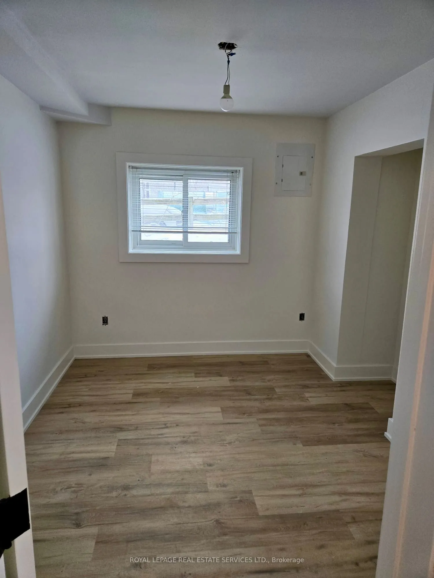 52 Peter Street #1