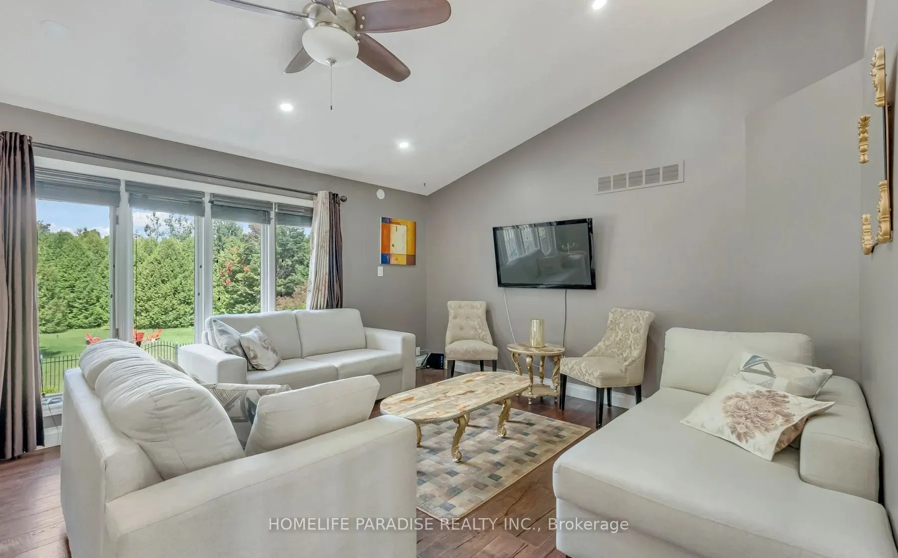 19 Mcconachie Crescent