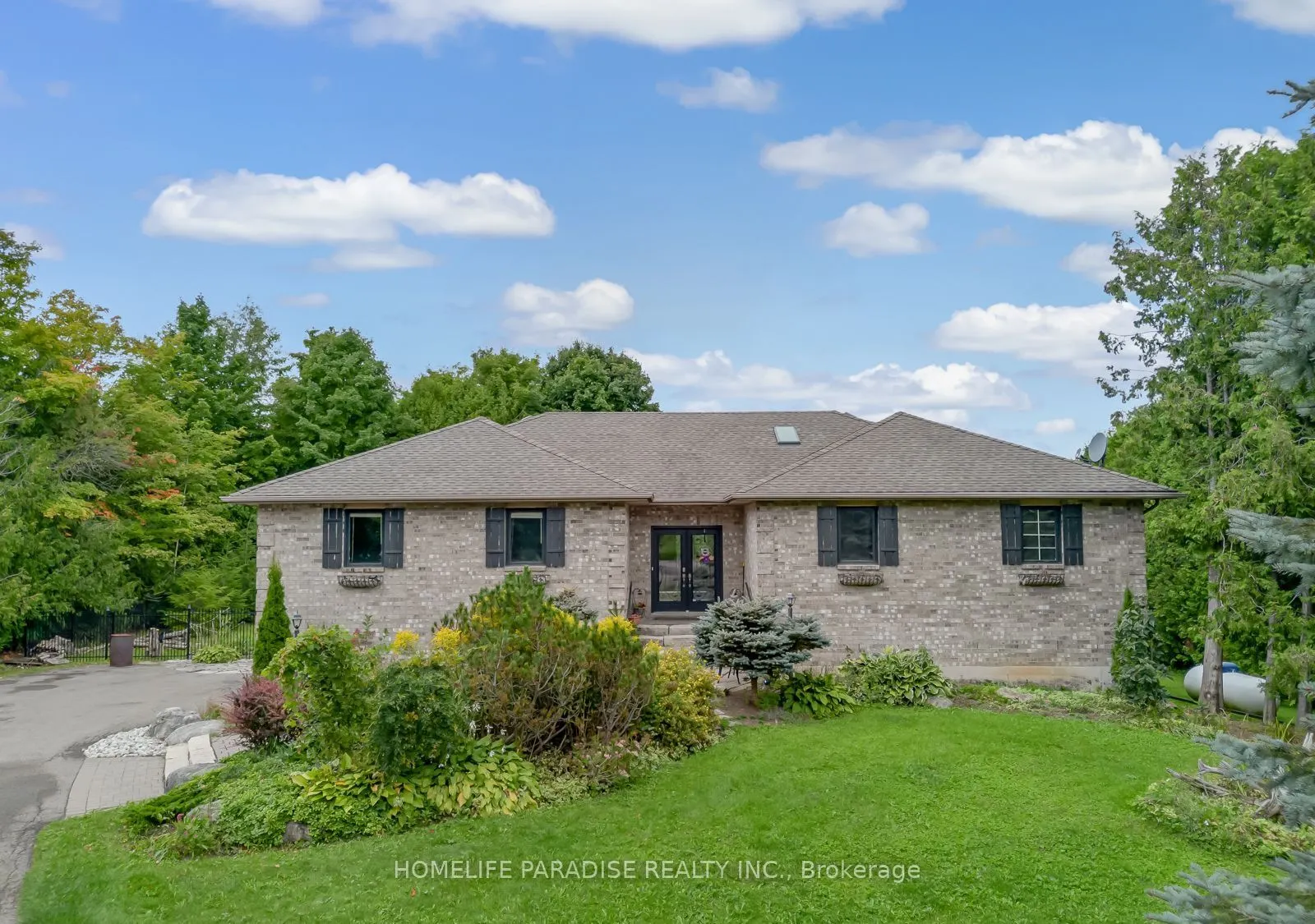 19 Mcconachie Crescent