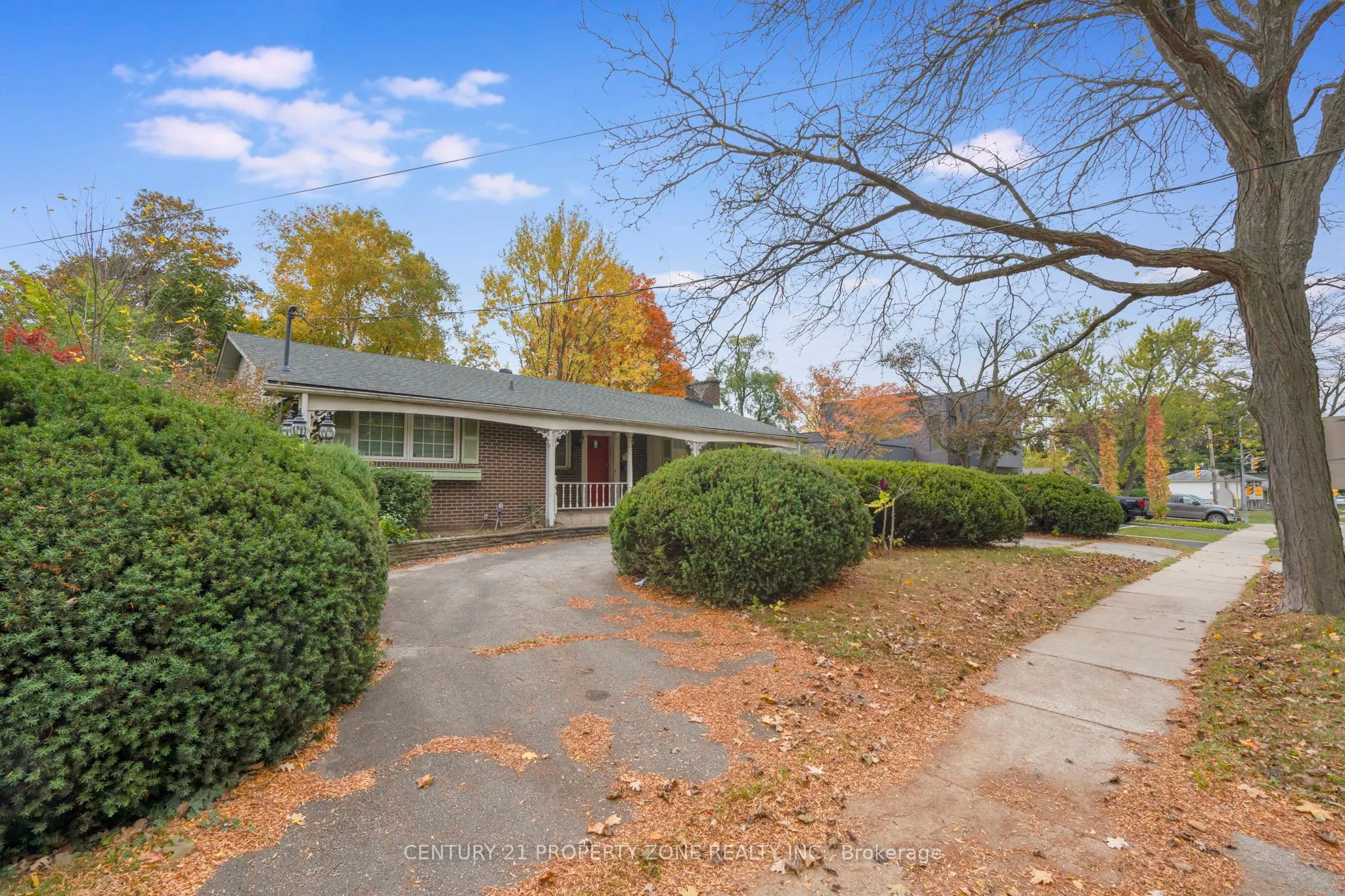 5014 Spruce Avenue