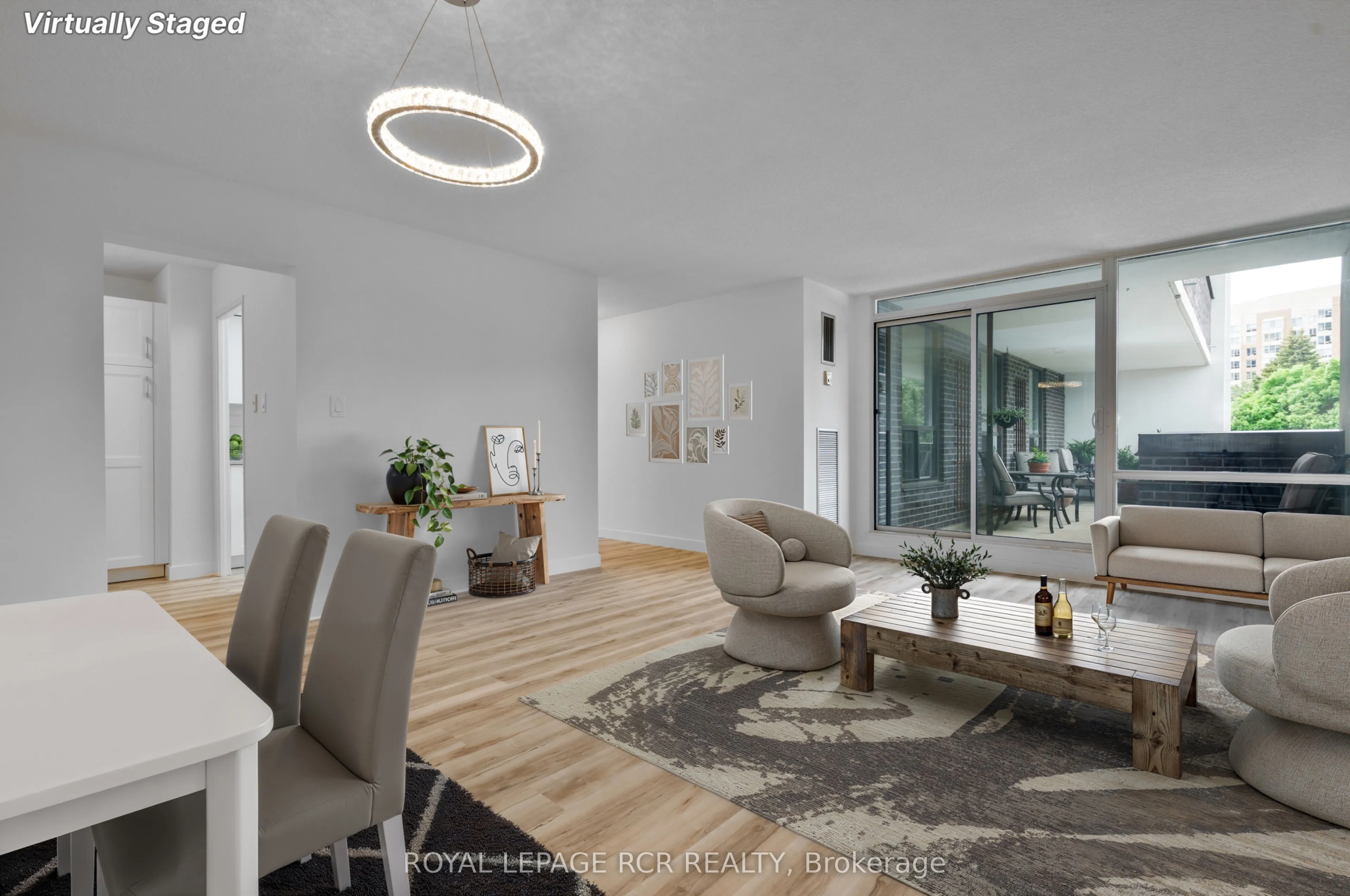 1535 Lakeshore Road E #205