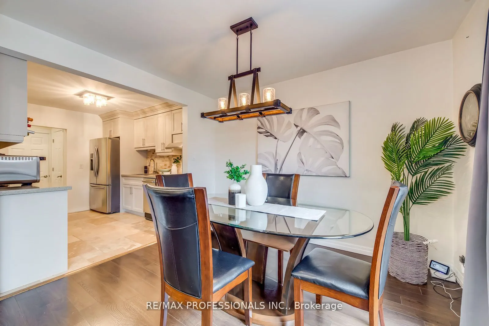 4345 Bloor Street W #51