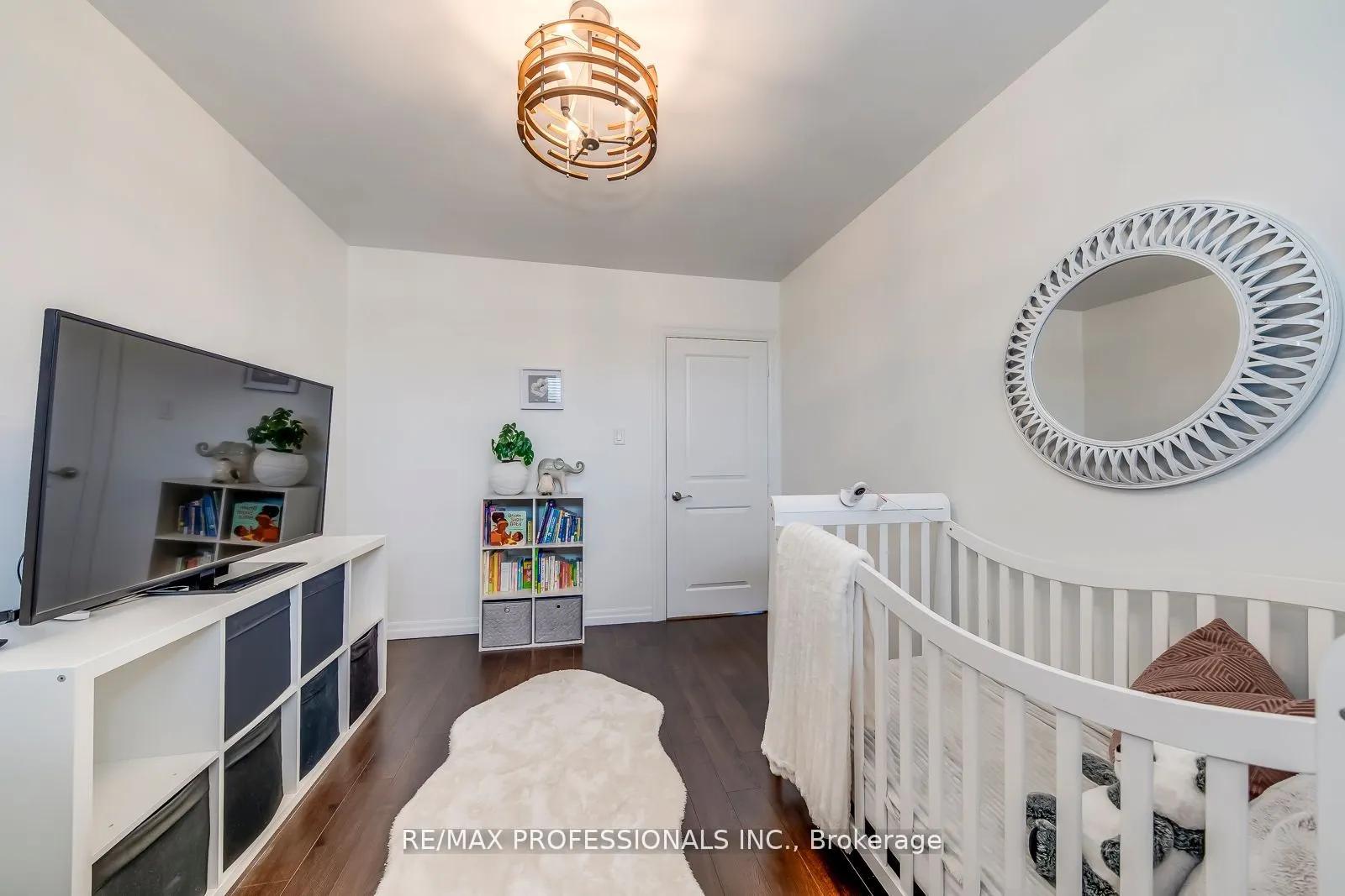 4345 Bloor Street W #51