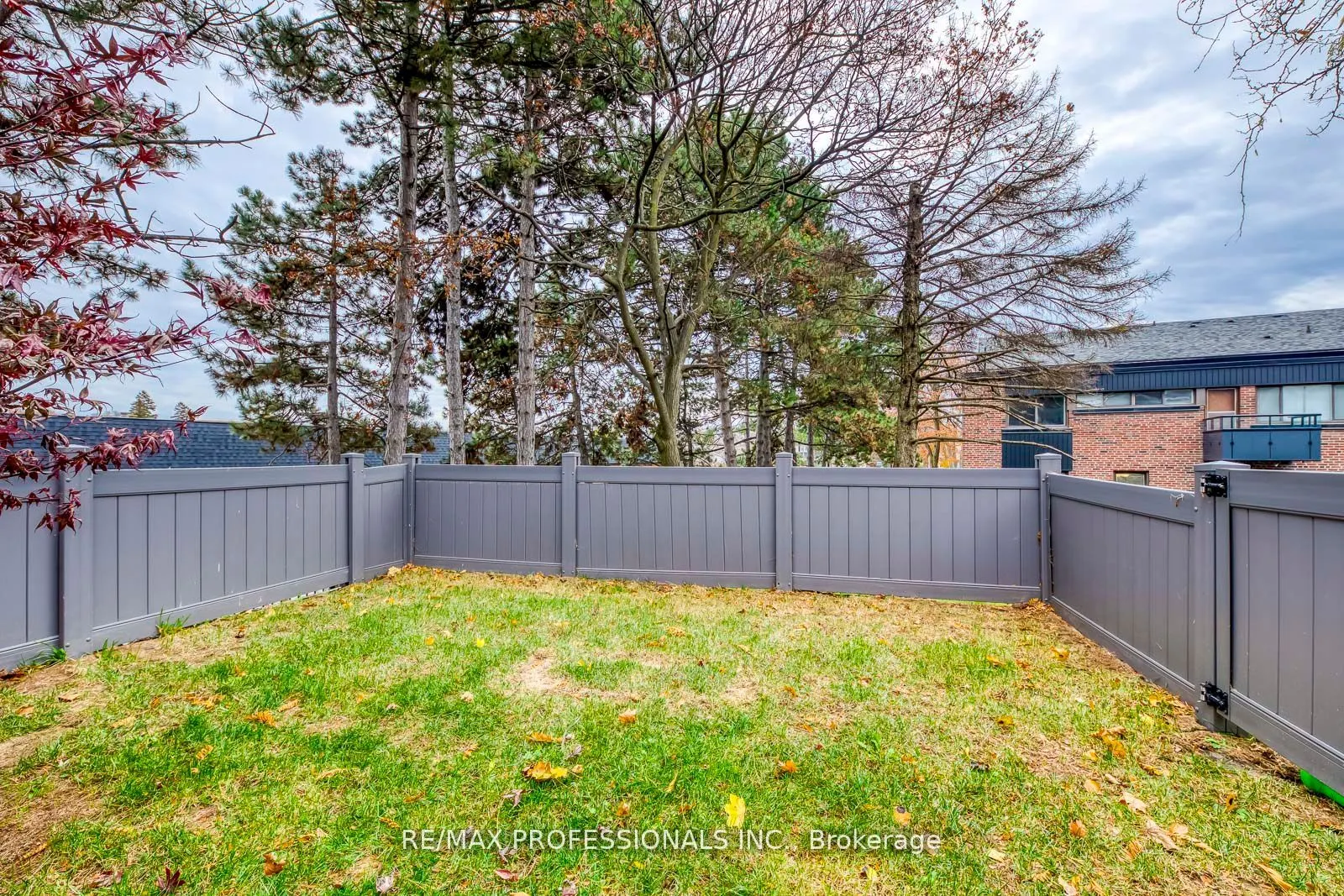 4345 Bloor Street W #51