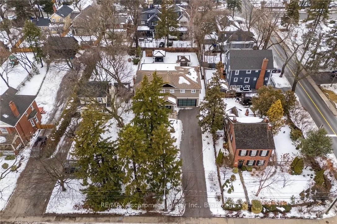 287 MacDonald Road