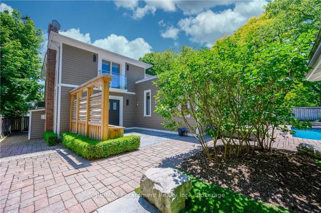 287 MacDonald Road