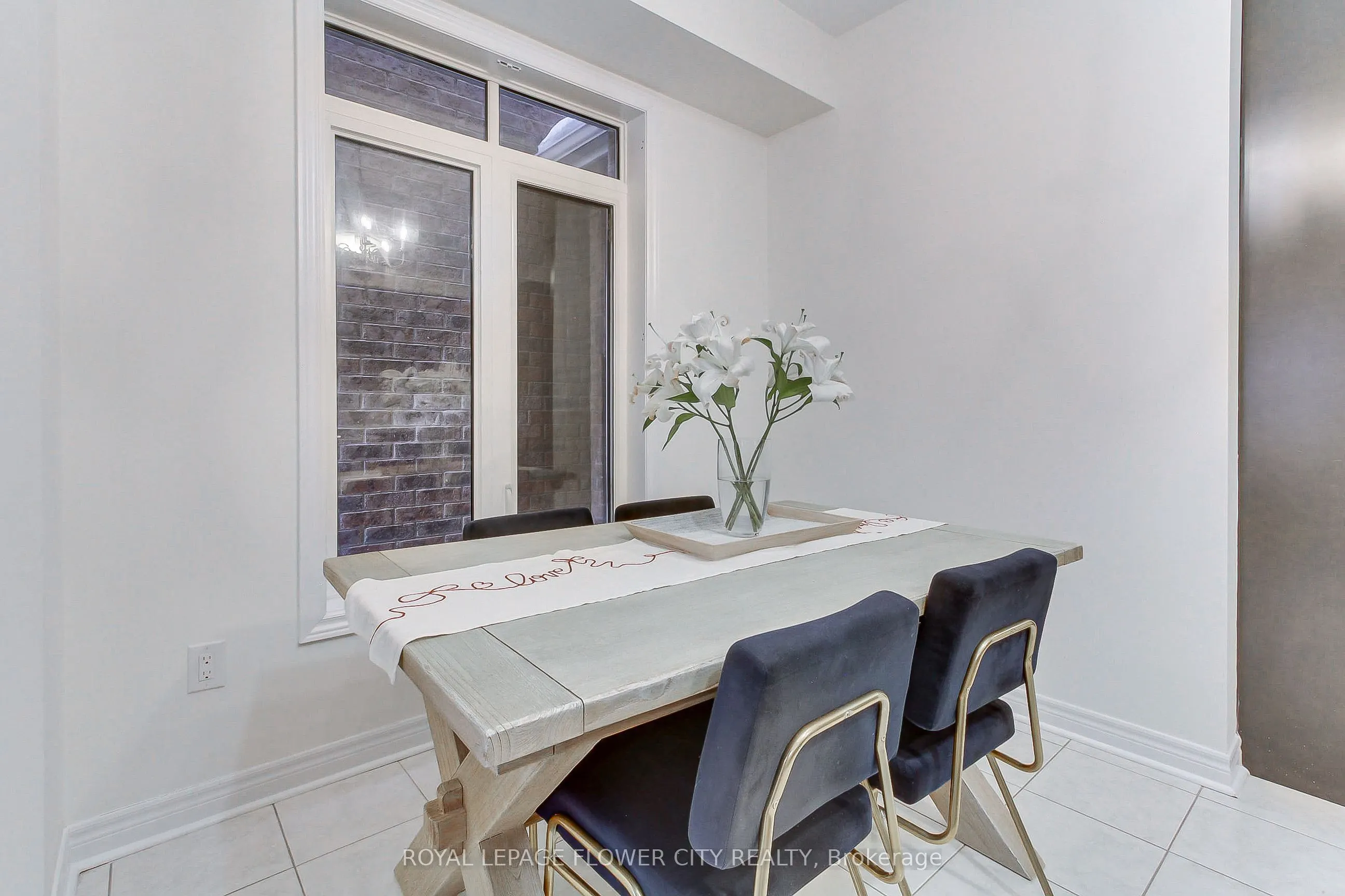 101 Huguenot Road