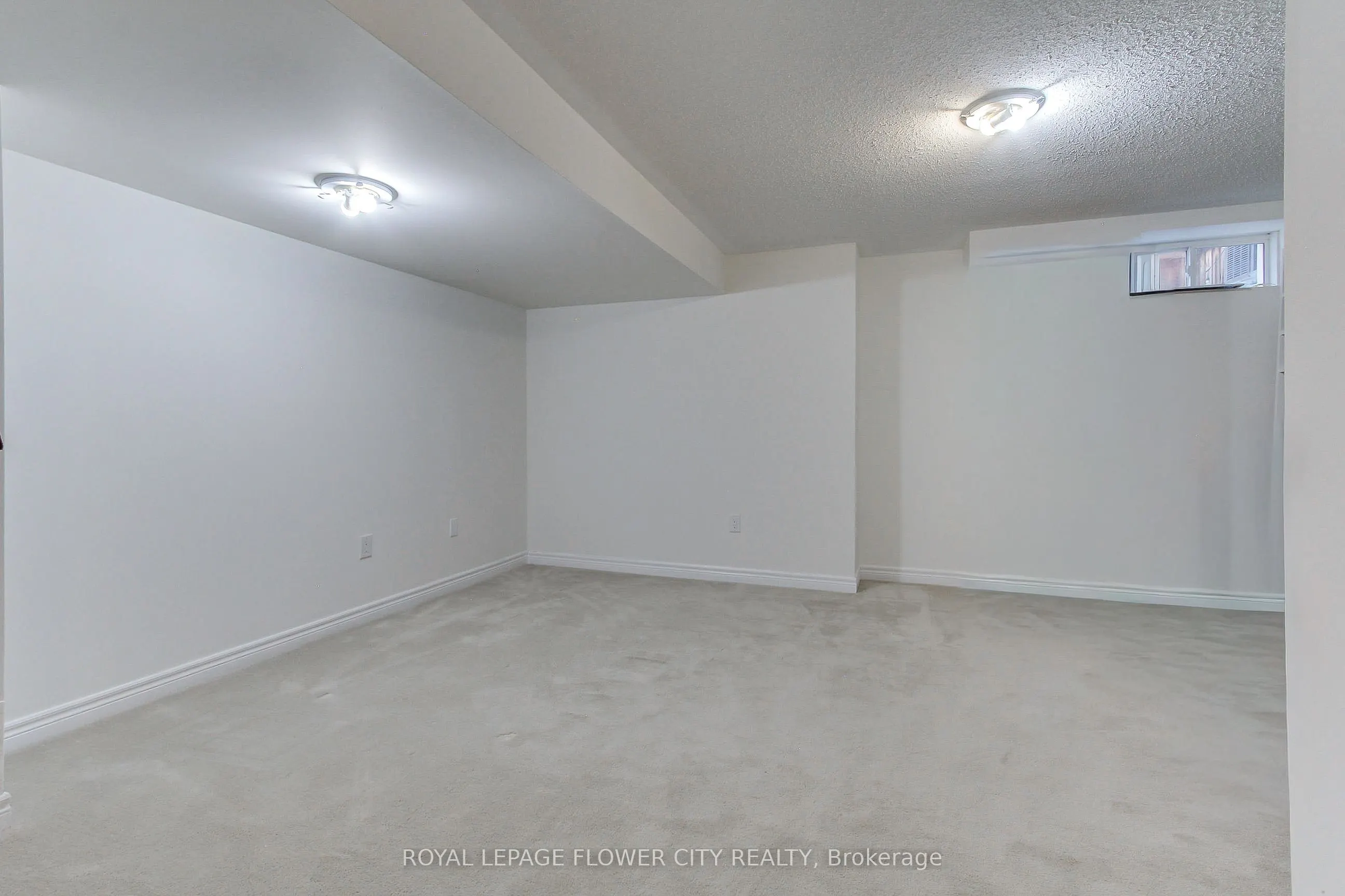 101 Huguenot Road