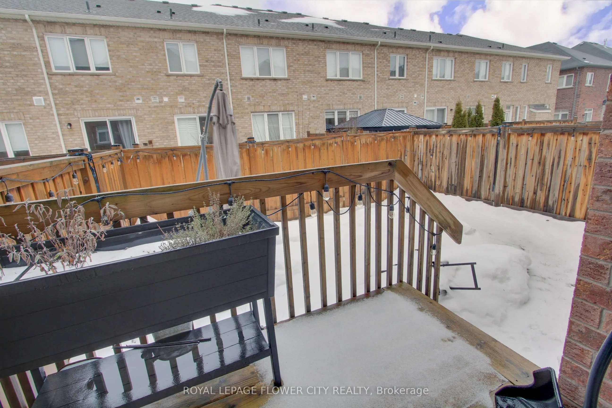 101 Huguenot Road