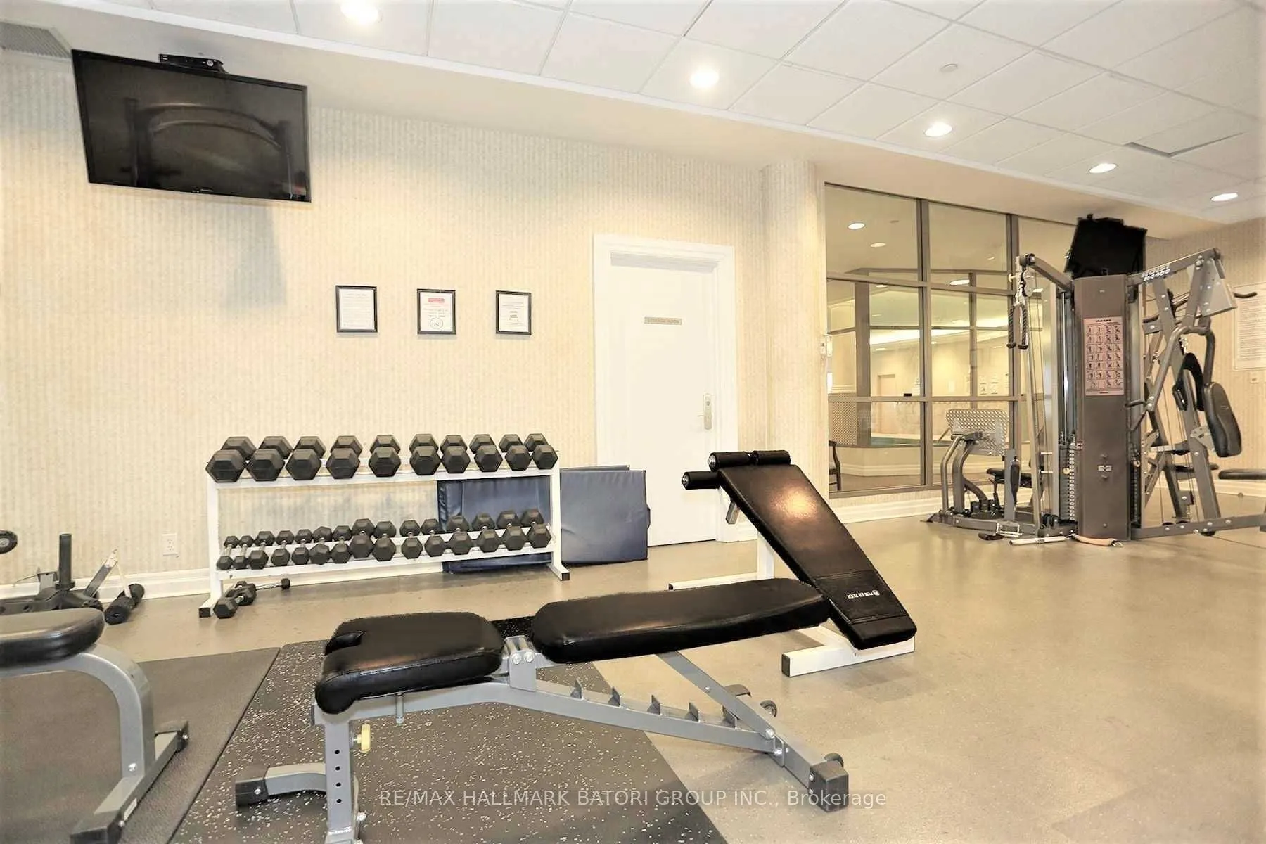 5233 Dundas Street W #316