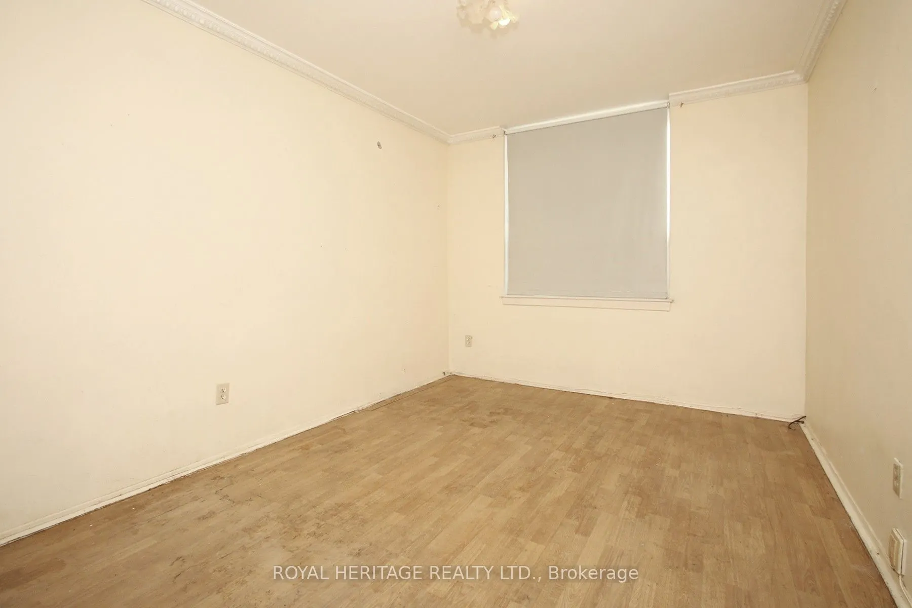 511 The West Mall #207