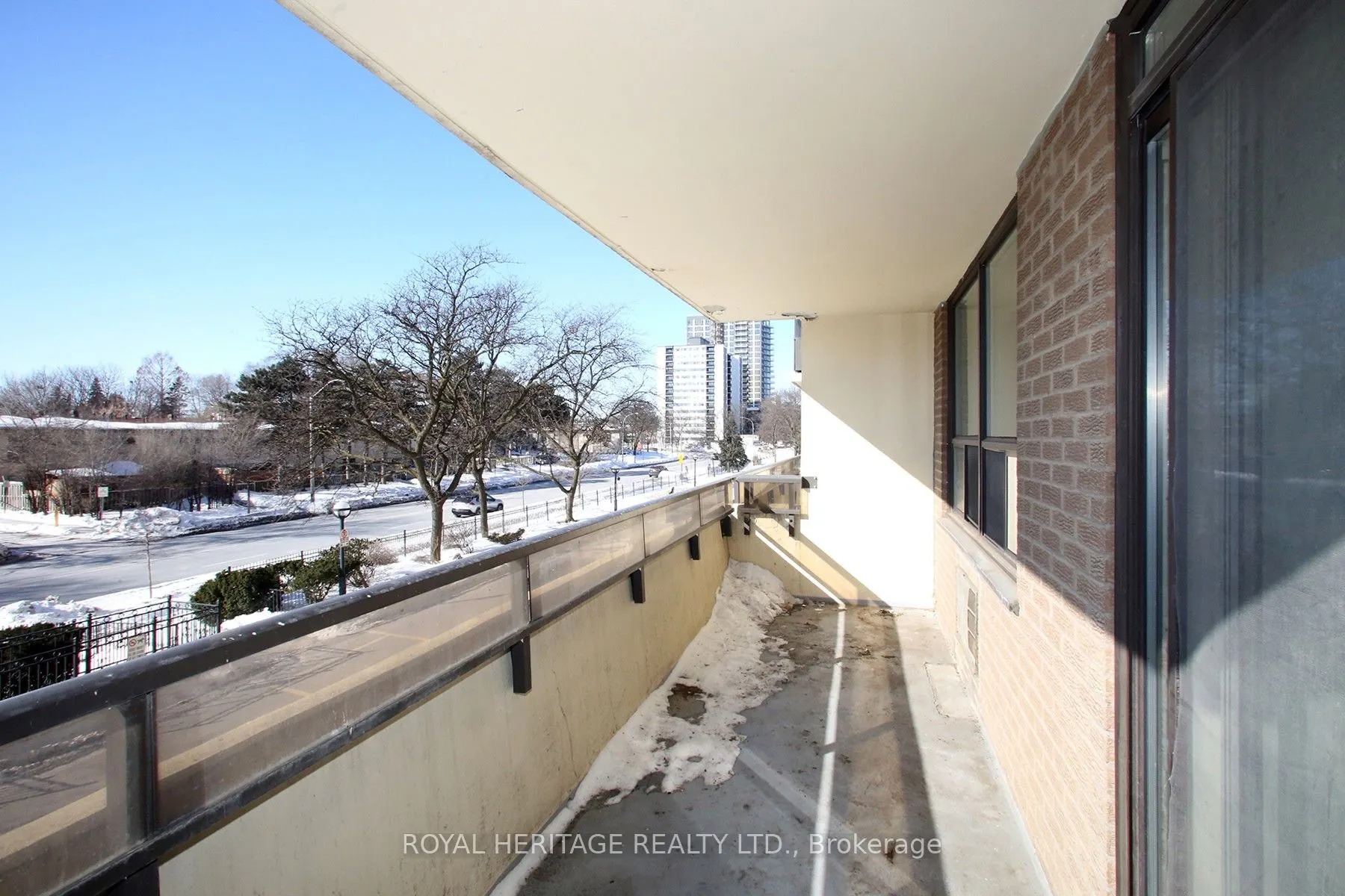 511 The West Mall #207