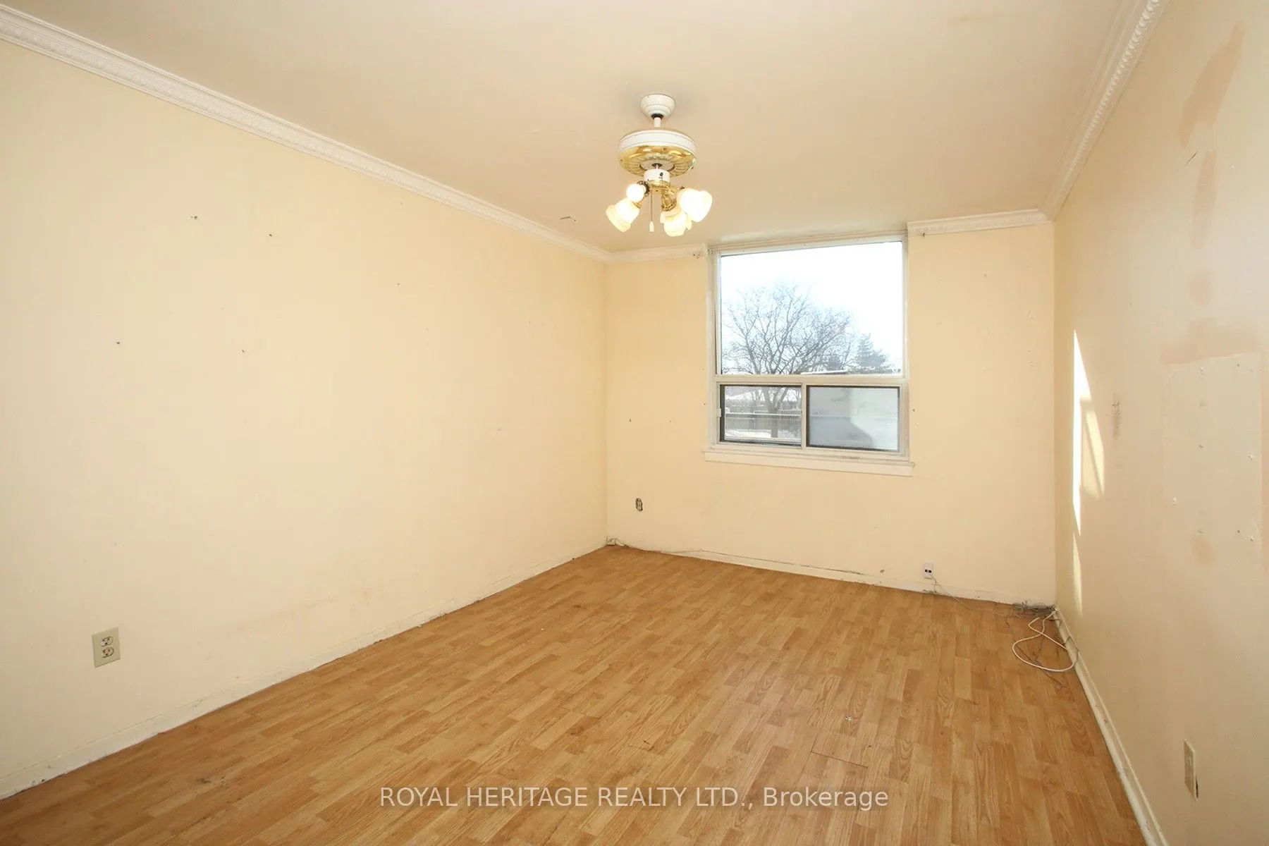 511 The West Mall #207