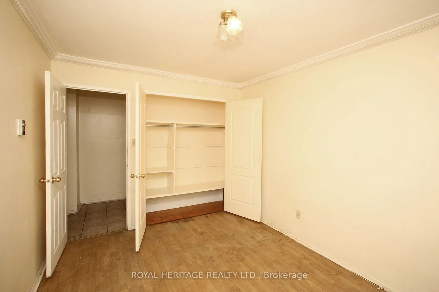 511 The West Mall #207