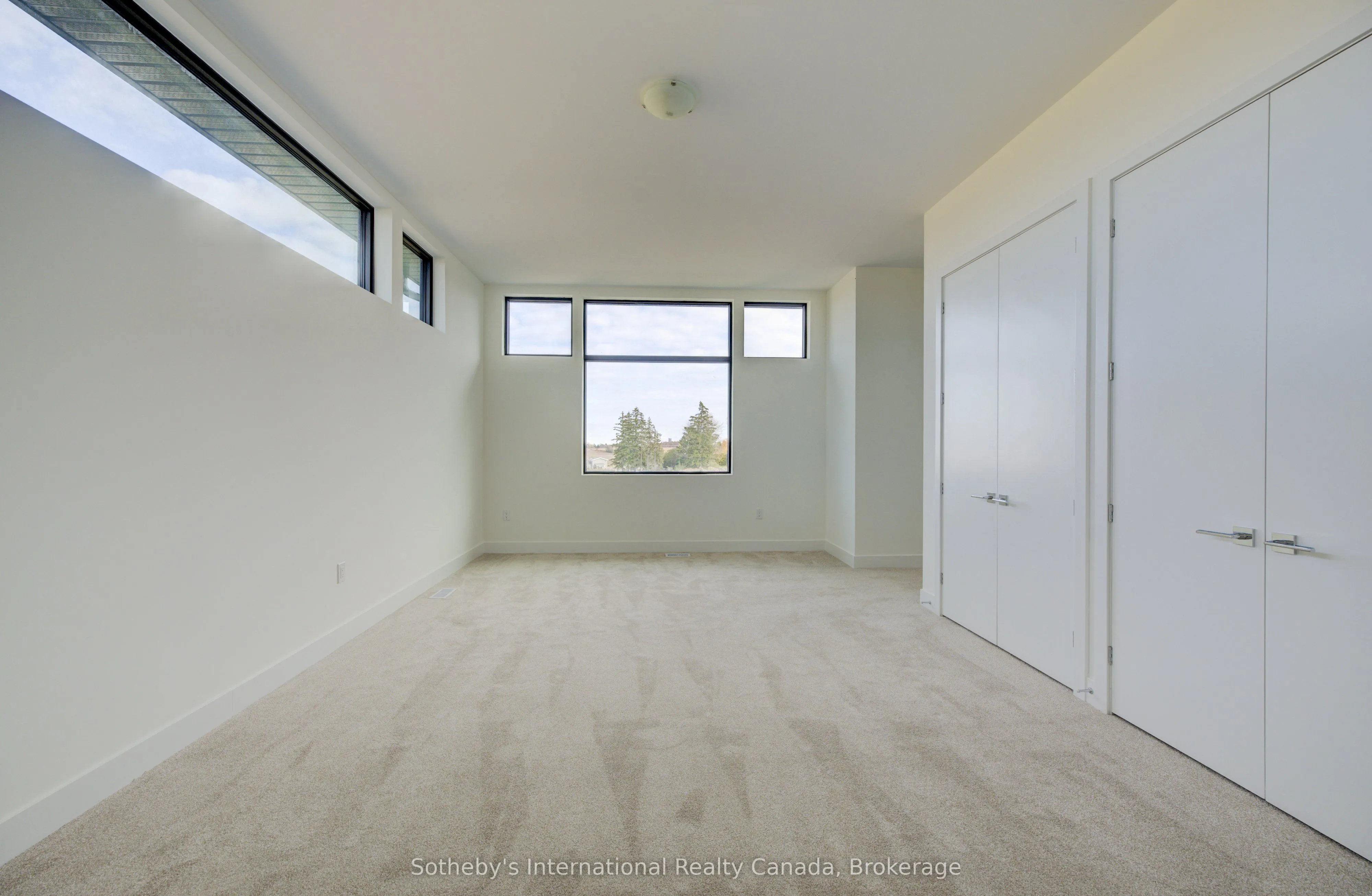 6 Sugarbush Court