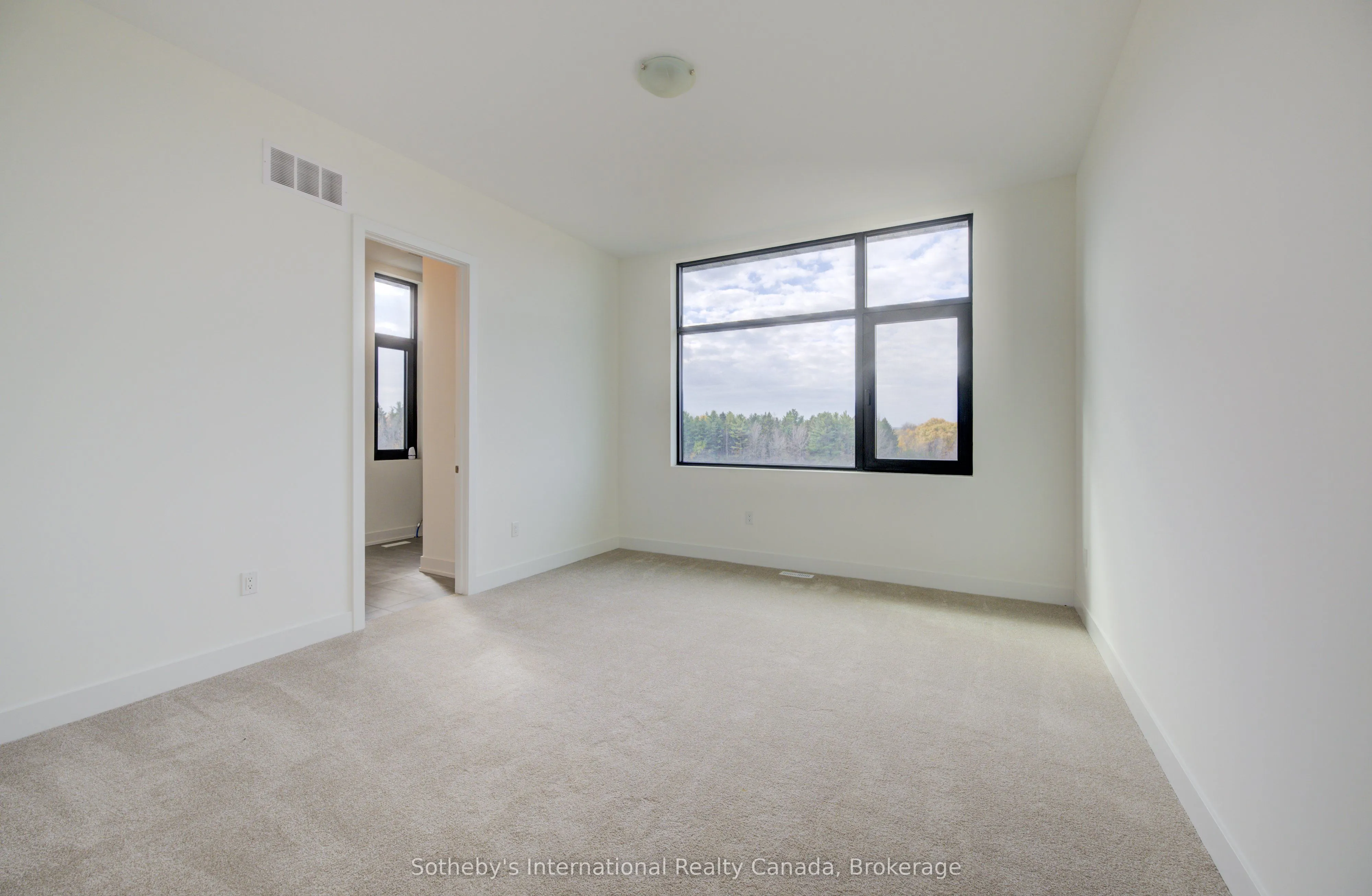 6 Sugarbush Court